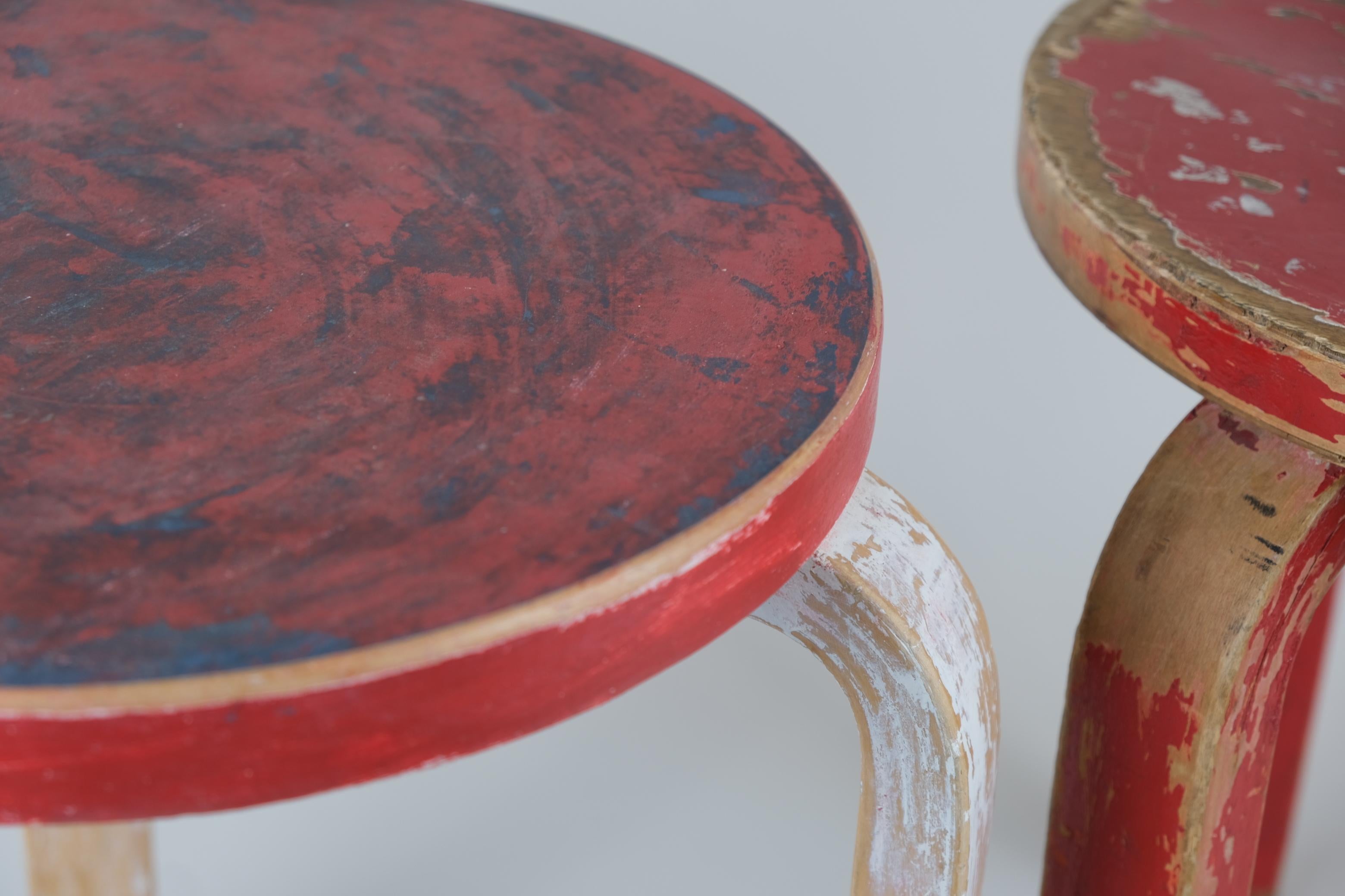 A 'Pair' of Roughly Loved Alvar Aalto Stools Model 60 In Birch, Artek 1950s In Good Condition For Sale In Helsinki, FI