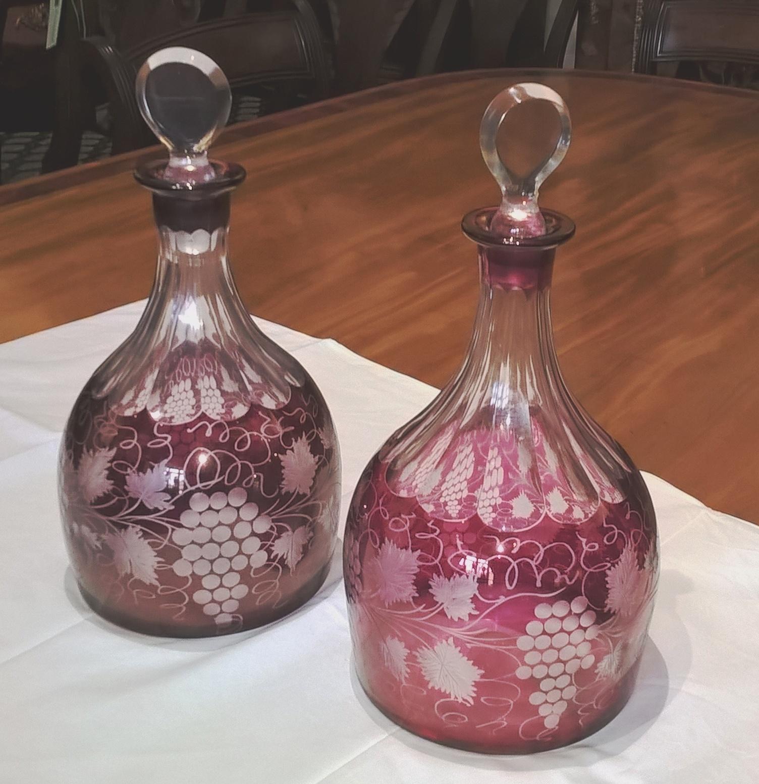 Pair of Ruby Flashed and Engraved Early 19th Century Bohemian Glass Decanters For Sale 1