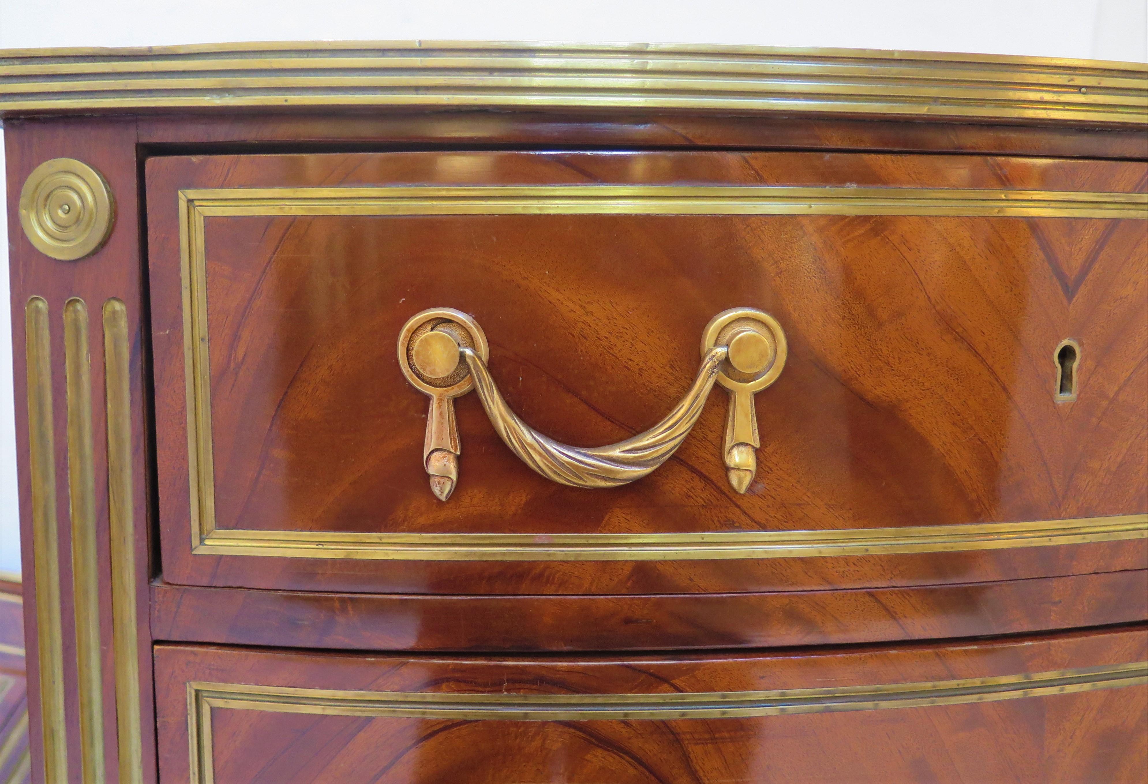 A Pair of Russian Neoclassical Chests of Drawers For Sale 10