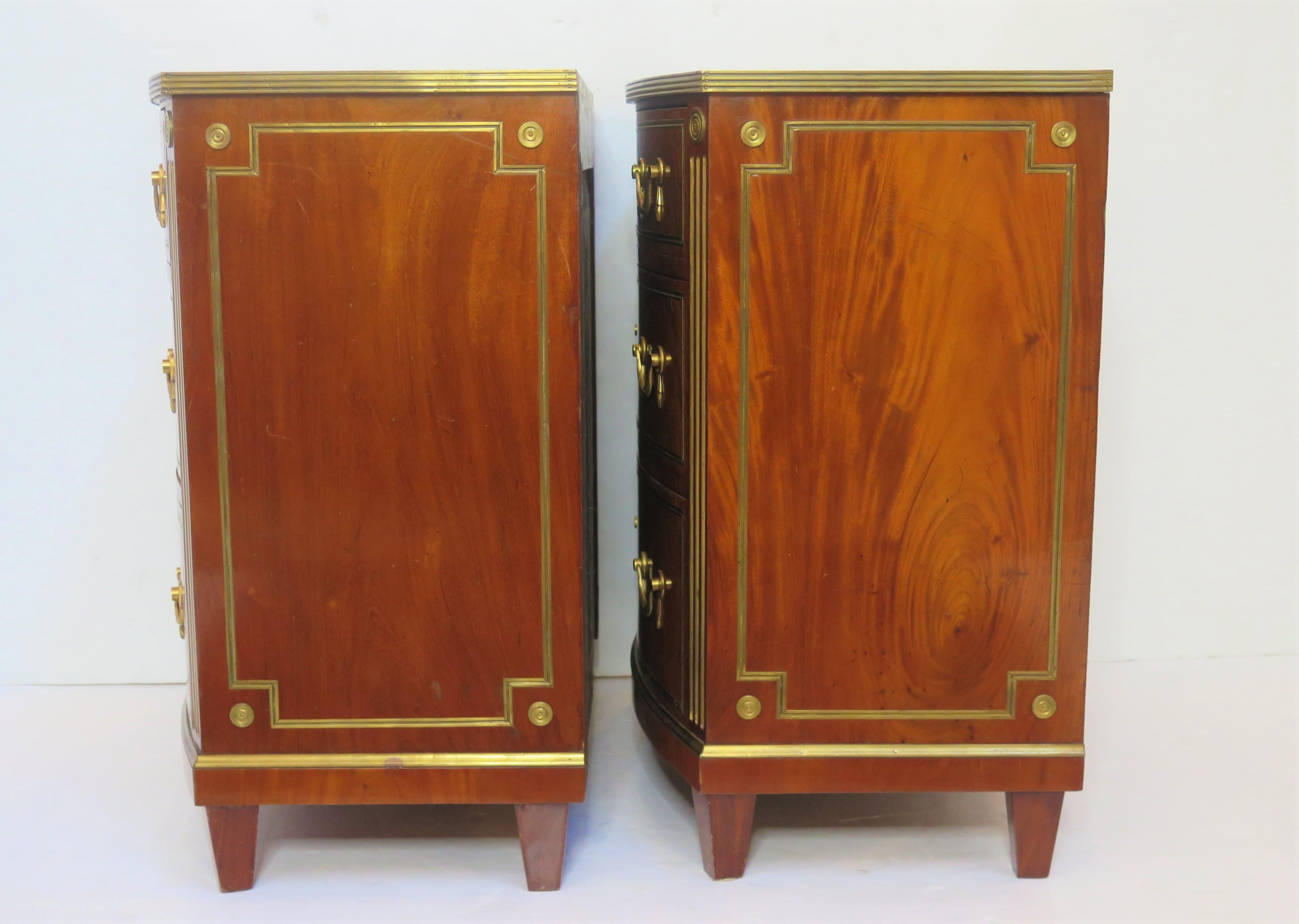 Gilt A Pair of Russian Neoclassical Chests of Drawers For Sale