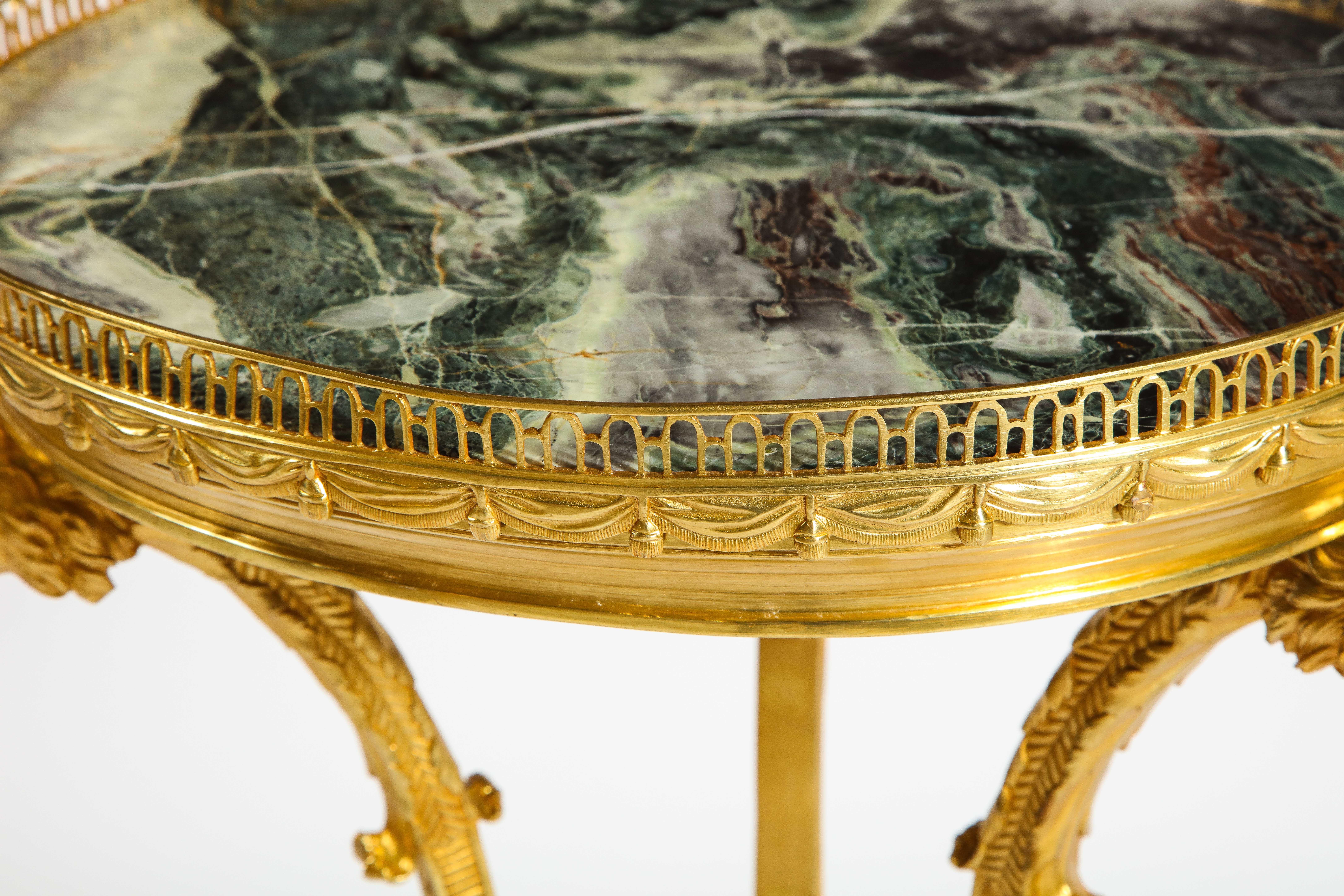 Pair of Russian Neoclassical Style Gilt Bronze and Marble-Top Guéridons In Good Condition In New York, NY