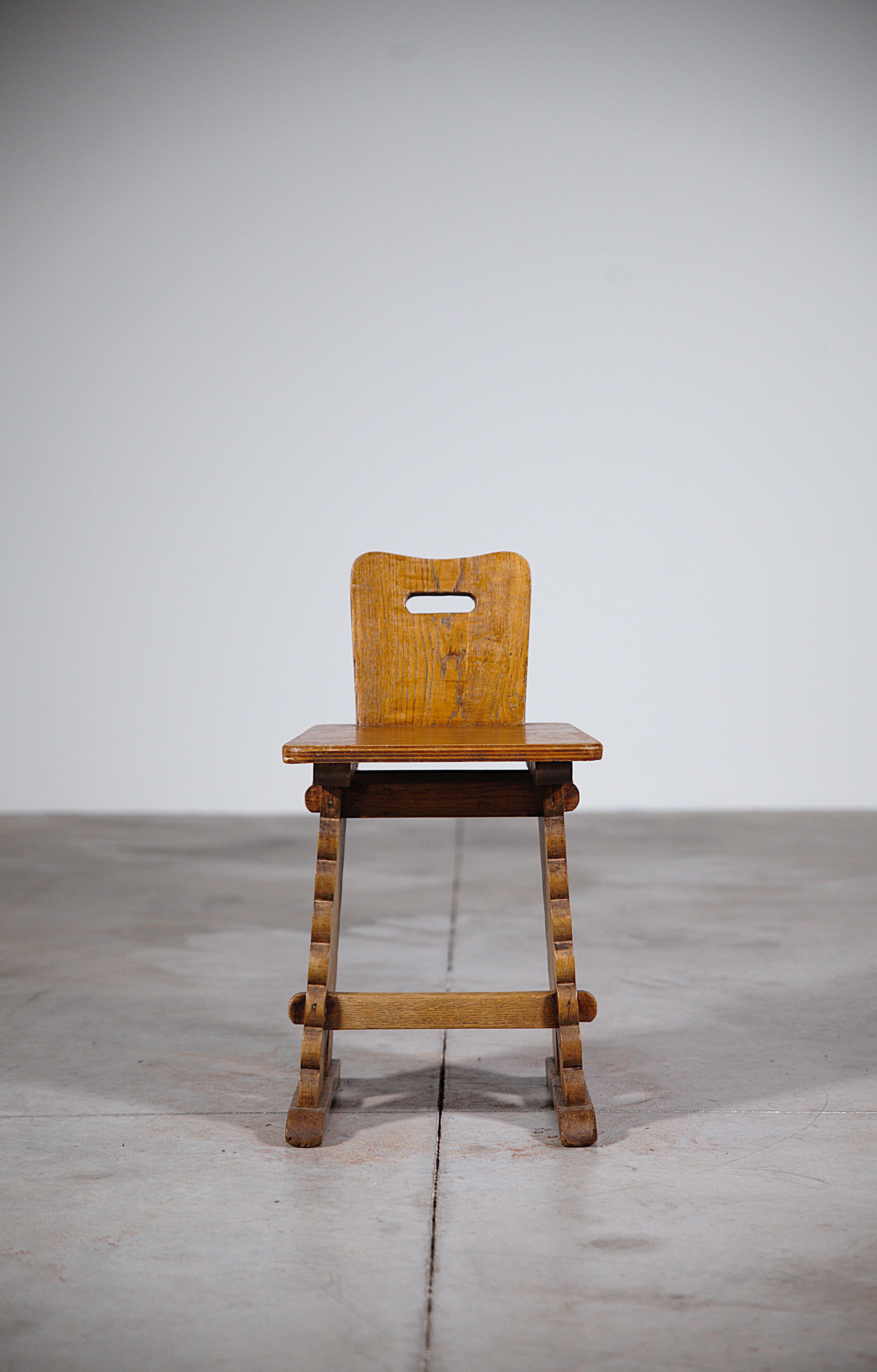 A Pair of Rustic Stools from French Mountains 1970s For Sale 1