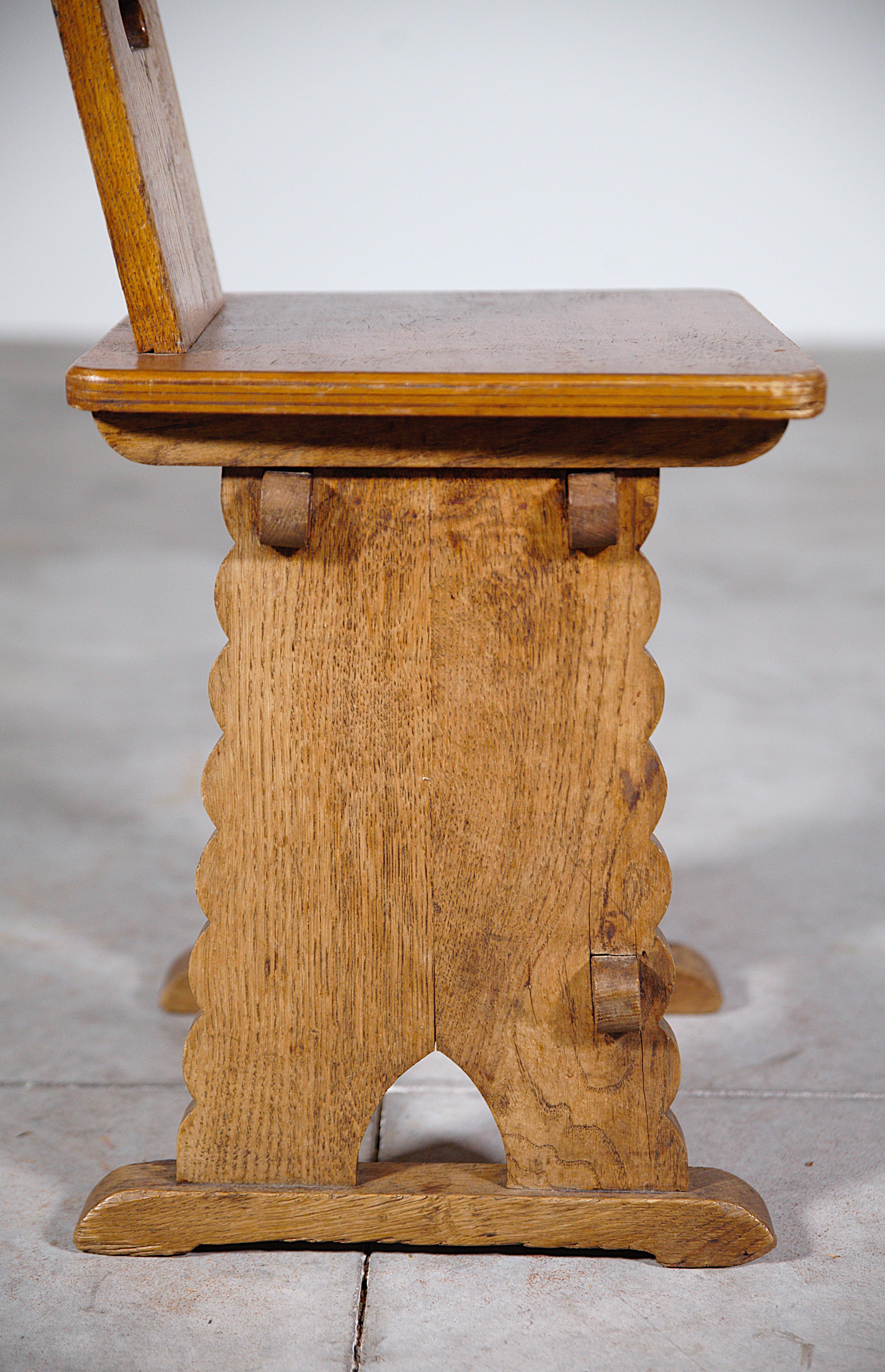 A Pair of Rustic Stools from French Mountains 1970s For Sale 2