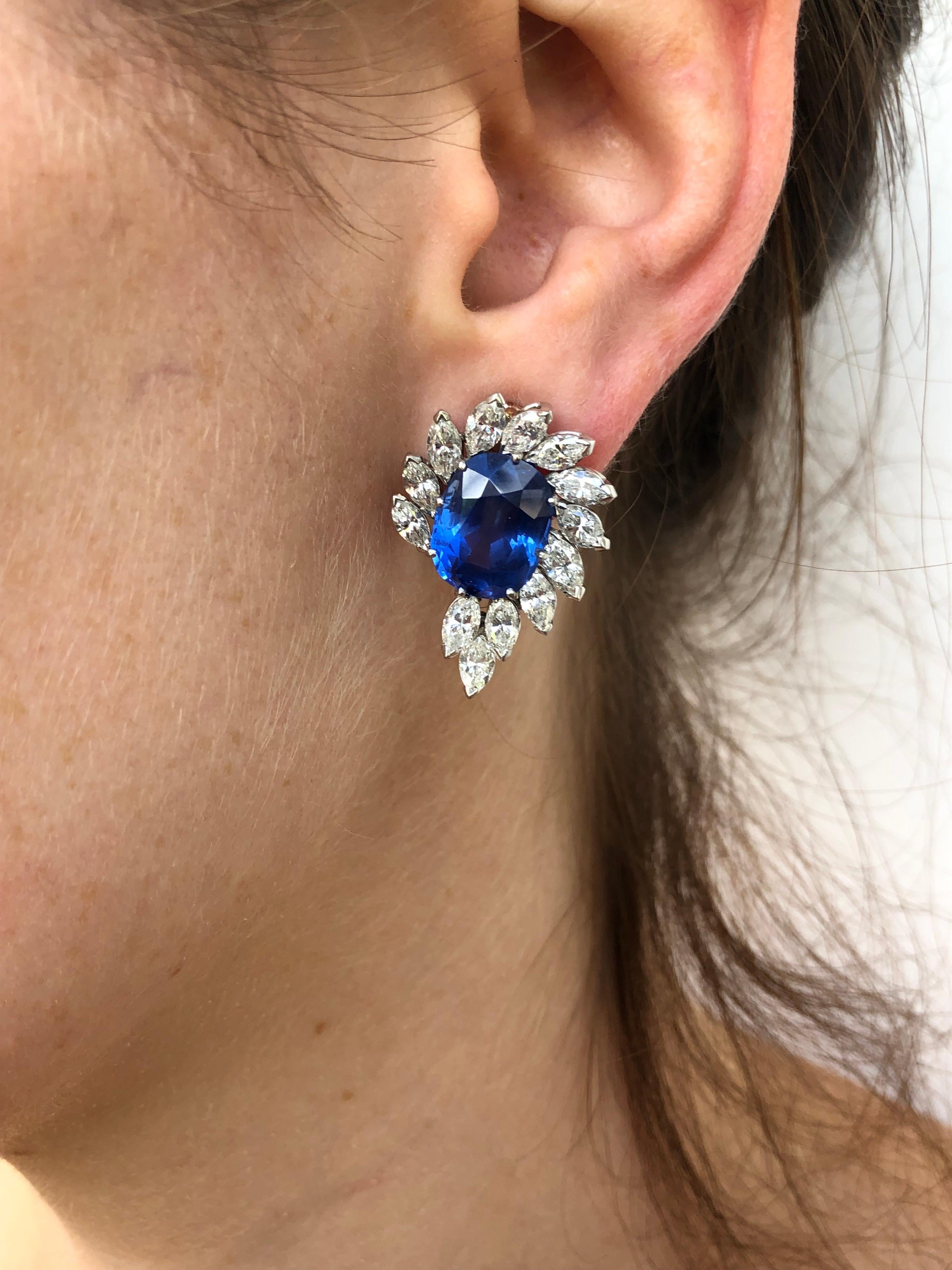 Pair of Sapphire and Diamond Earrings SSEF 14.92 Carat Untreated Sapphires For Sale 1