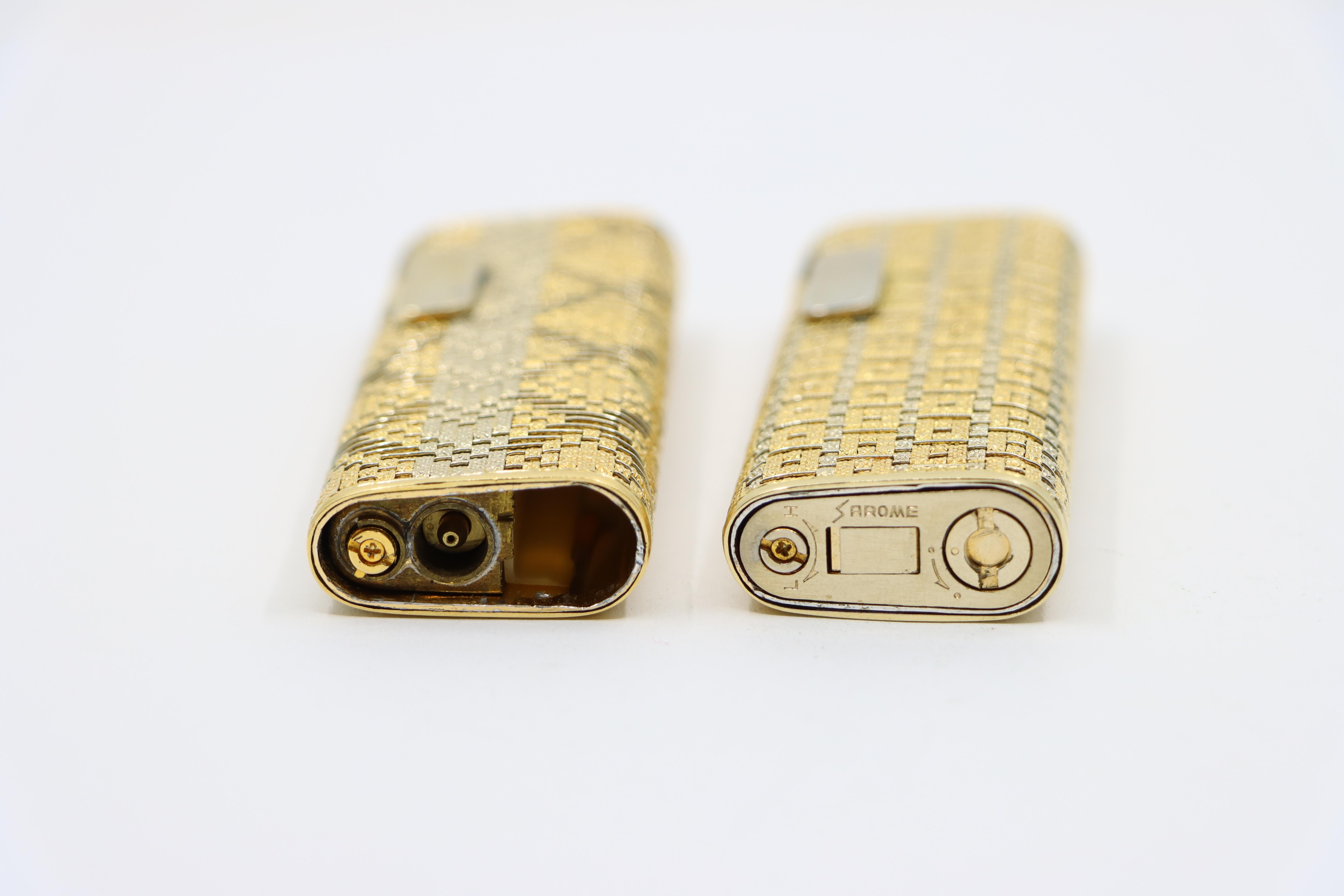 Ein Paar Sarome 18K Gold Feuerzeuge 1