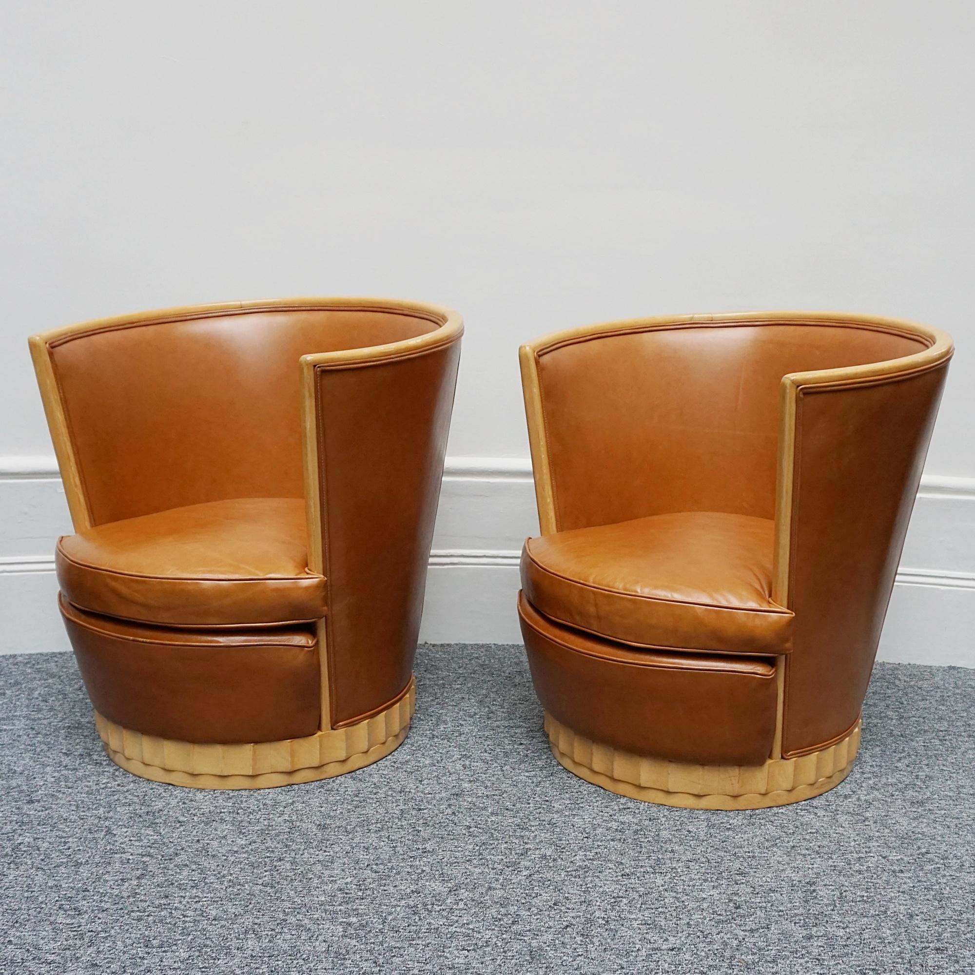 A Pair of Satin Birch and Brown Leather Upholstered Art Deco Tub Chairs In Excellent Condition In Forest Row, East Sussex