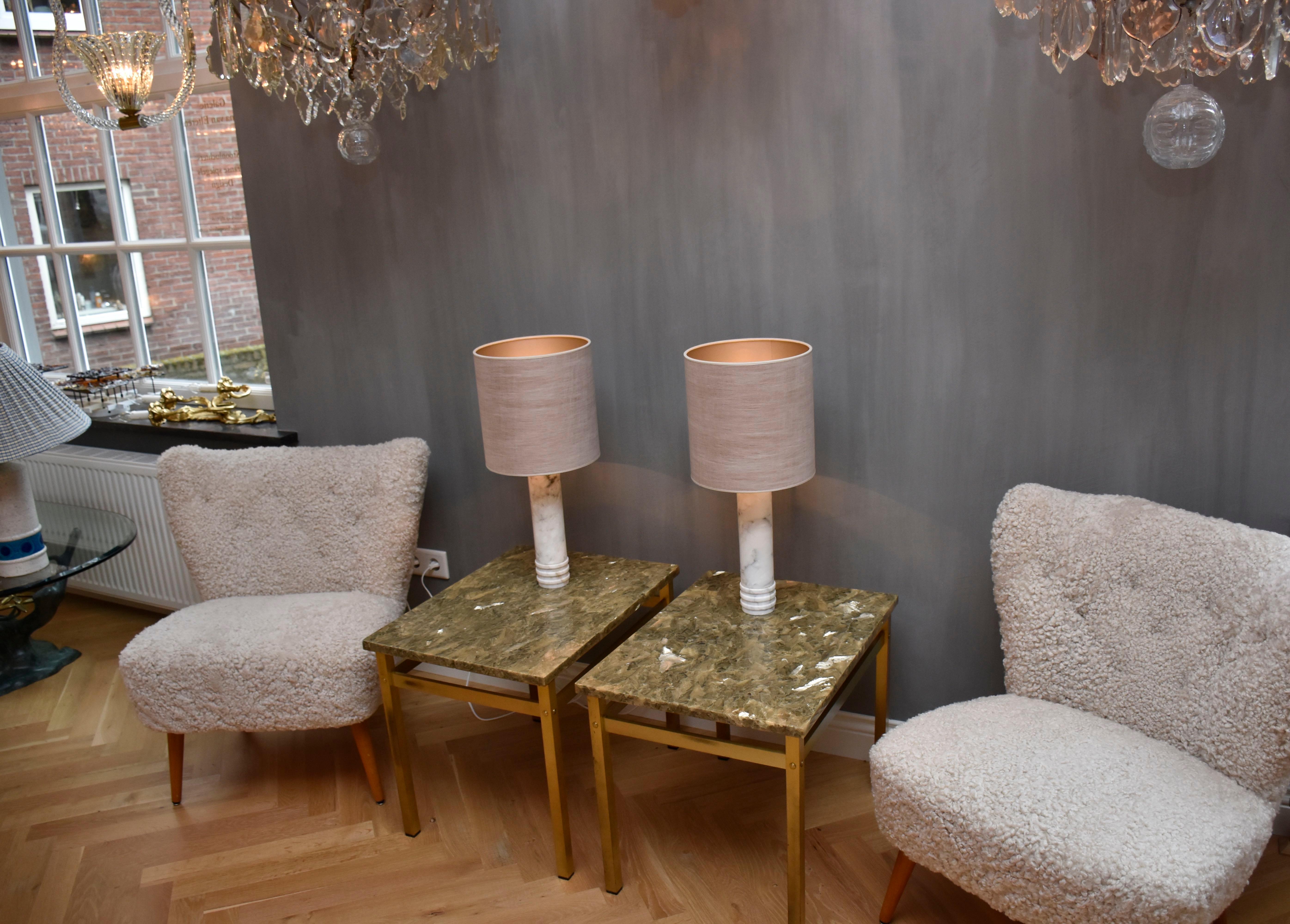 Paire de lampes de table scandinaves modernes en marbre de Carrare par Bergboms Suède en vente 1