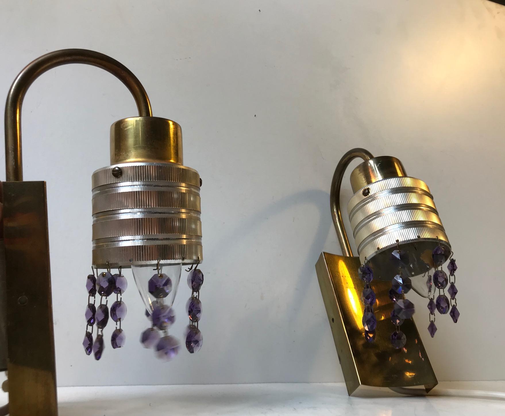 Pair of Scandinavian Modern Prism Wall Lights in Brass and Crystal, 1960s In Good Condition In Esbjerg, DK
