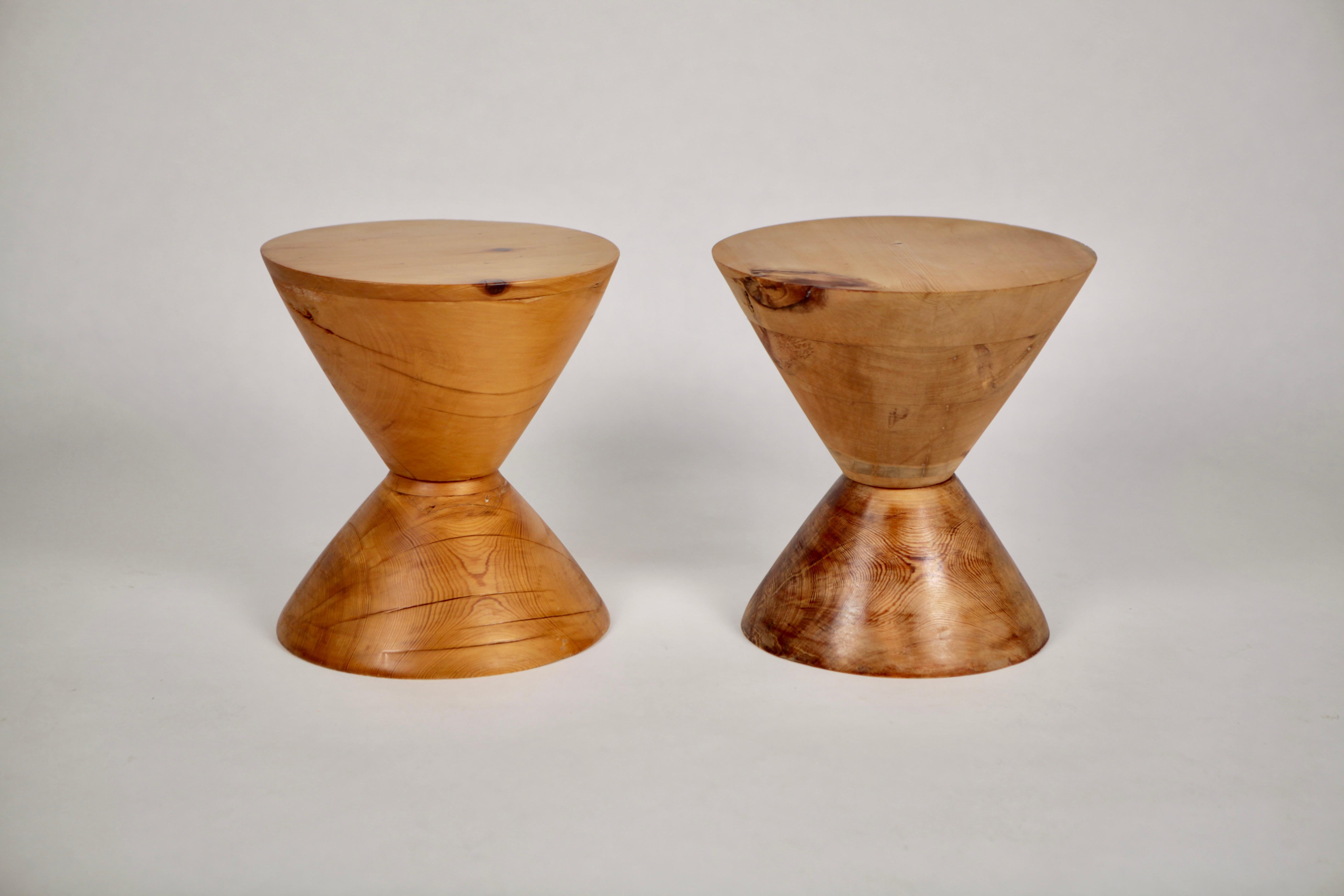 A pair of rare Scandinavian Modern stools in solid nordic pine.
Conical shape and spinning mechanism.
Very nice patina.
Manufactured in Sweden in the 1960s.