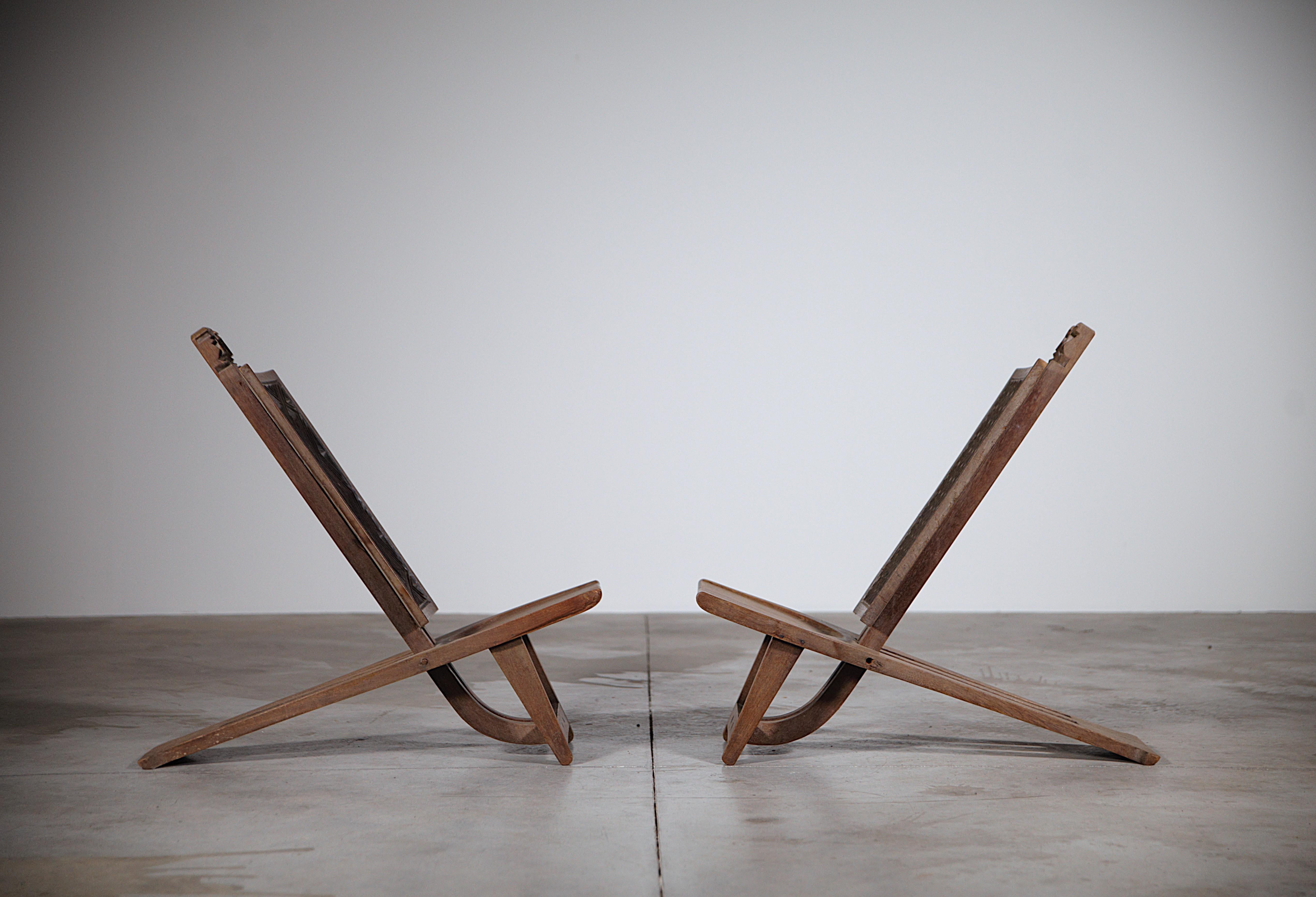 A Pair of Sculpted African Lounge Chairs Africa 1970s For Sale 2