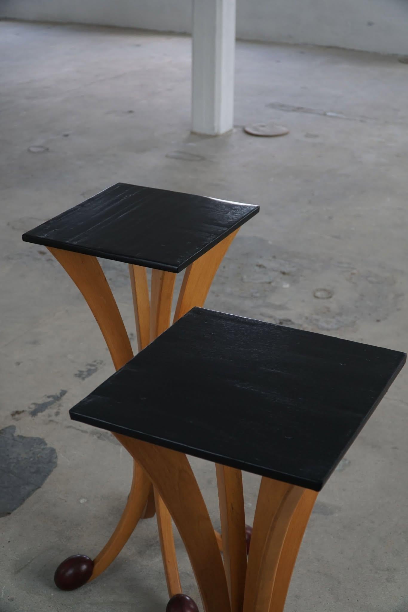 Coppia di piedistalli scultorei, design francese postmoderno, anni '80 in vendita 10