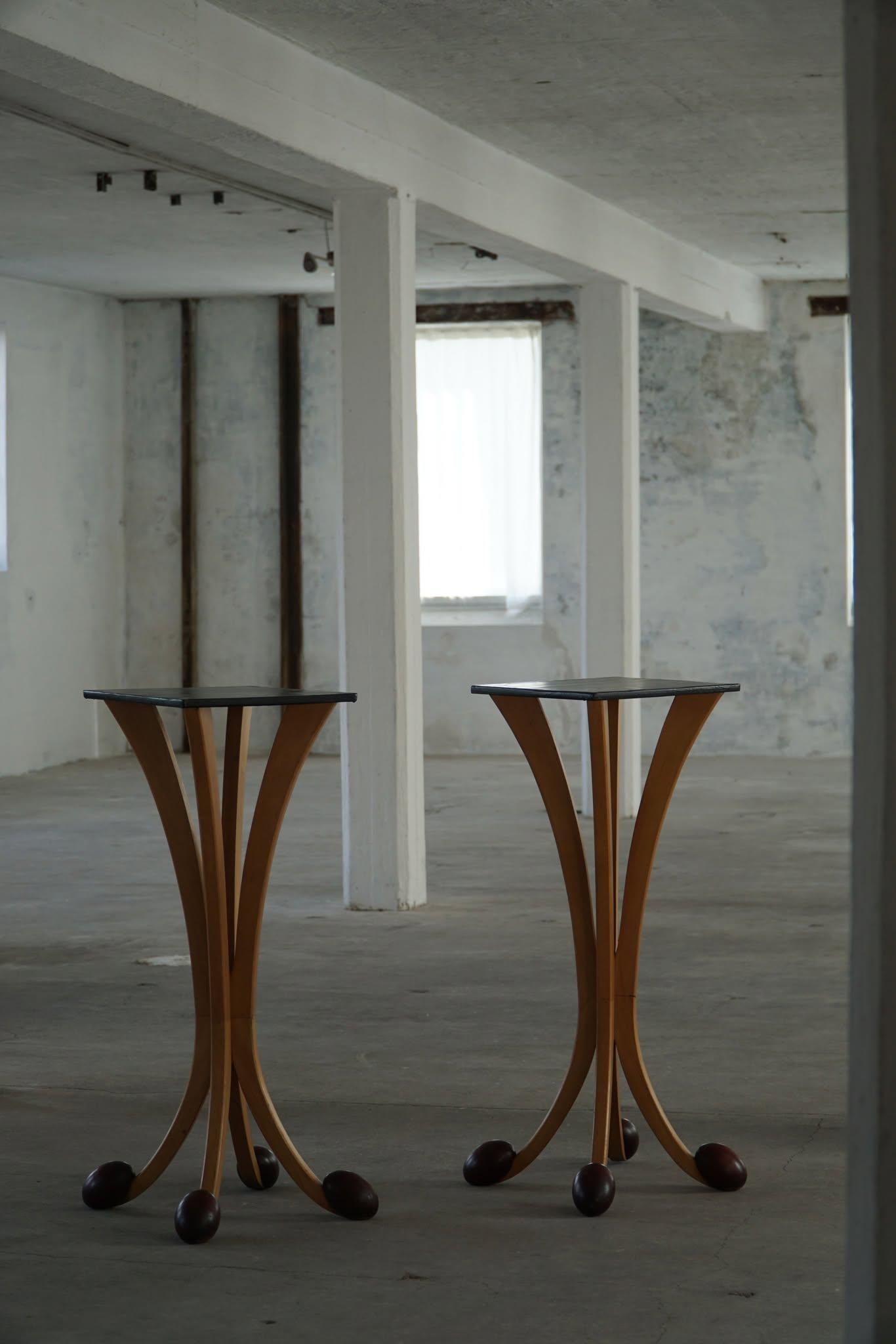 Art Déco Coppia di piedistalli scultorei, design francese postmoderno, anni '80 in vendita