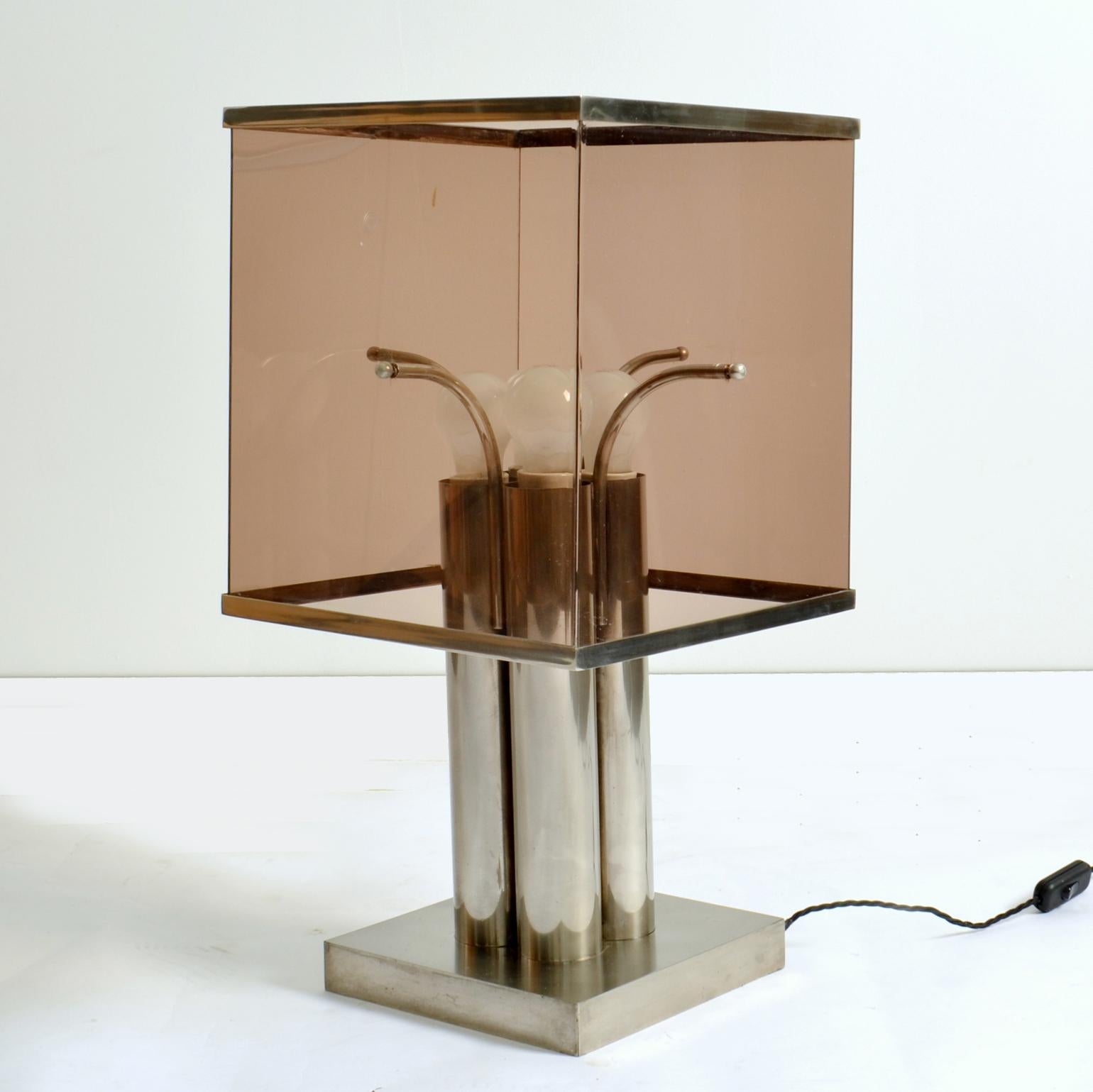 Minimalistische quadratische Tischlampen, Romeo Rega zugeschrieben, Paar im Angebot 2