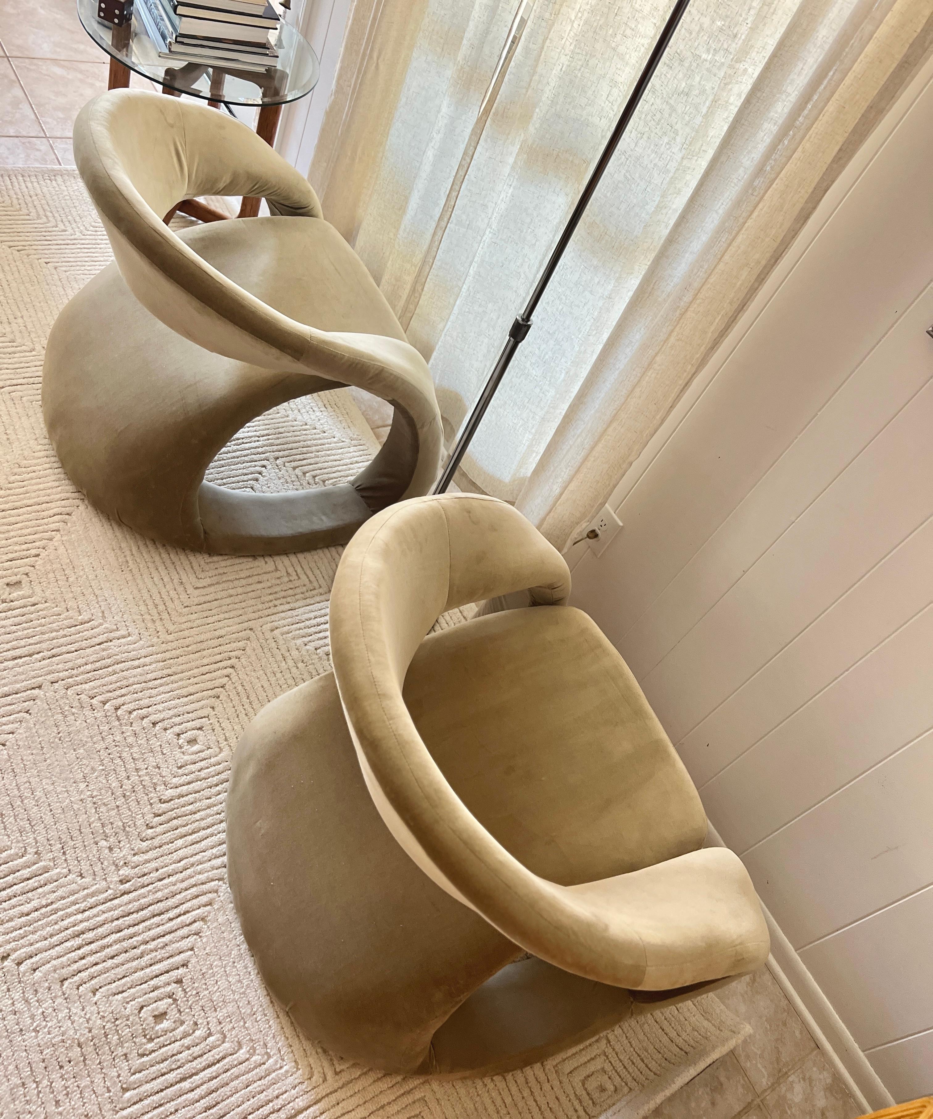 A pair of sculptural tongue chairs by Jaymar, circa 1980s. In sage green velvet 7