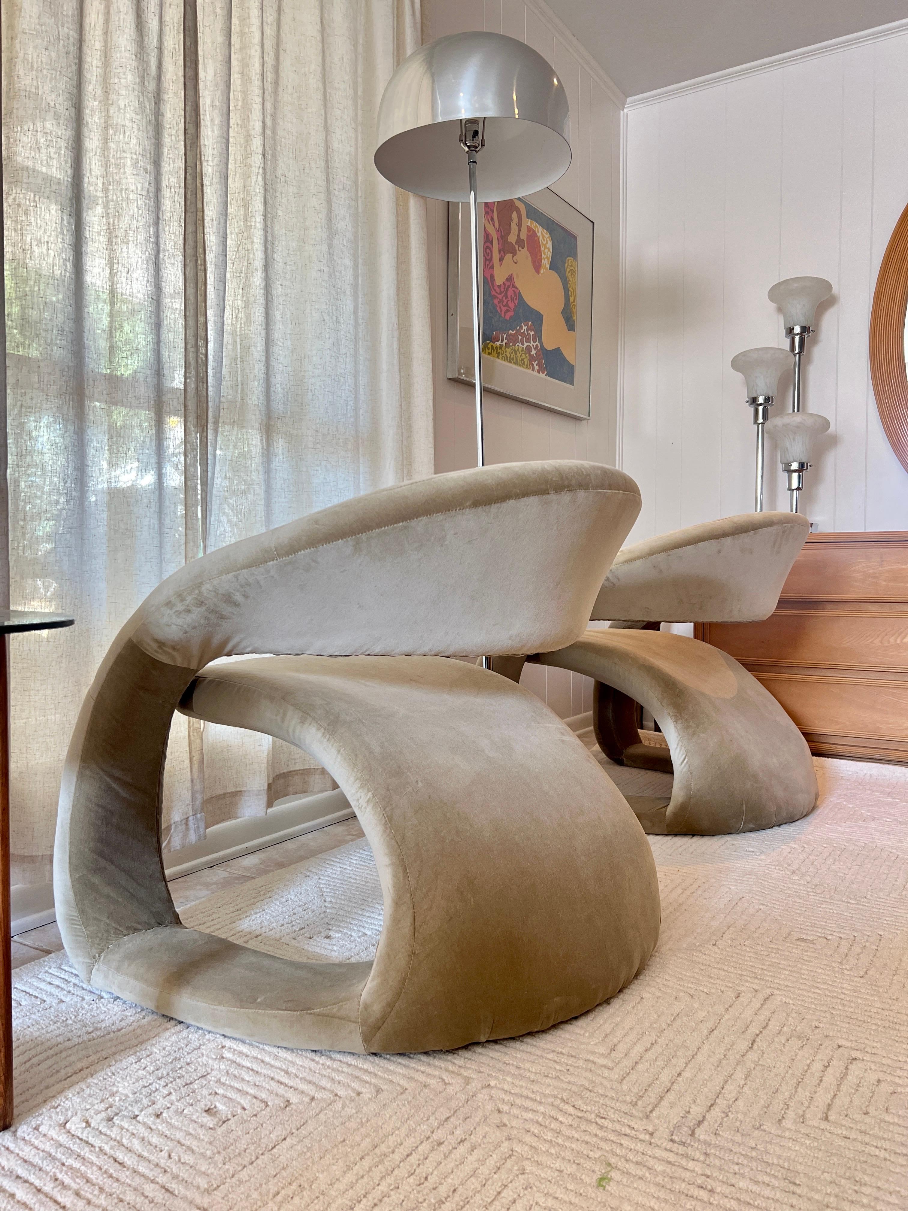A pair of sculptural tongue chairs by Jaymar, circa 1980s. In sage green velvet 10