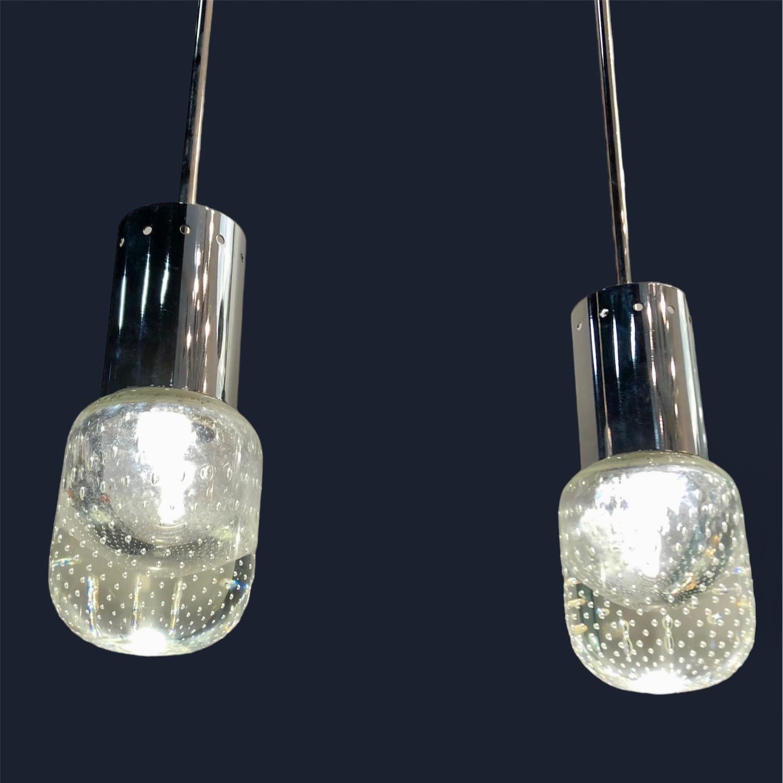 Italian A pair of Seguso Murano glass and chrome pendant lights, Gino Sarfatti, Arteluce For Sale