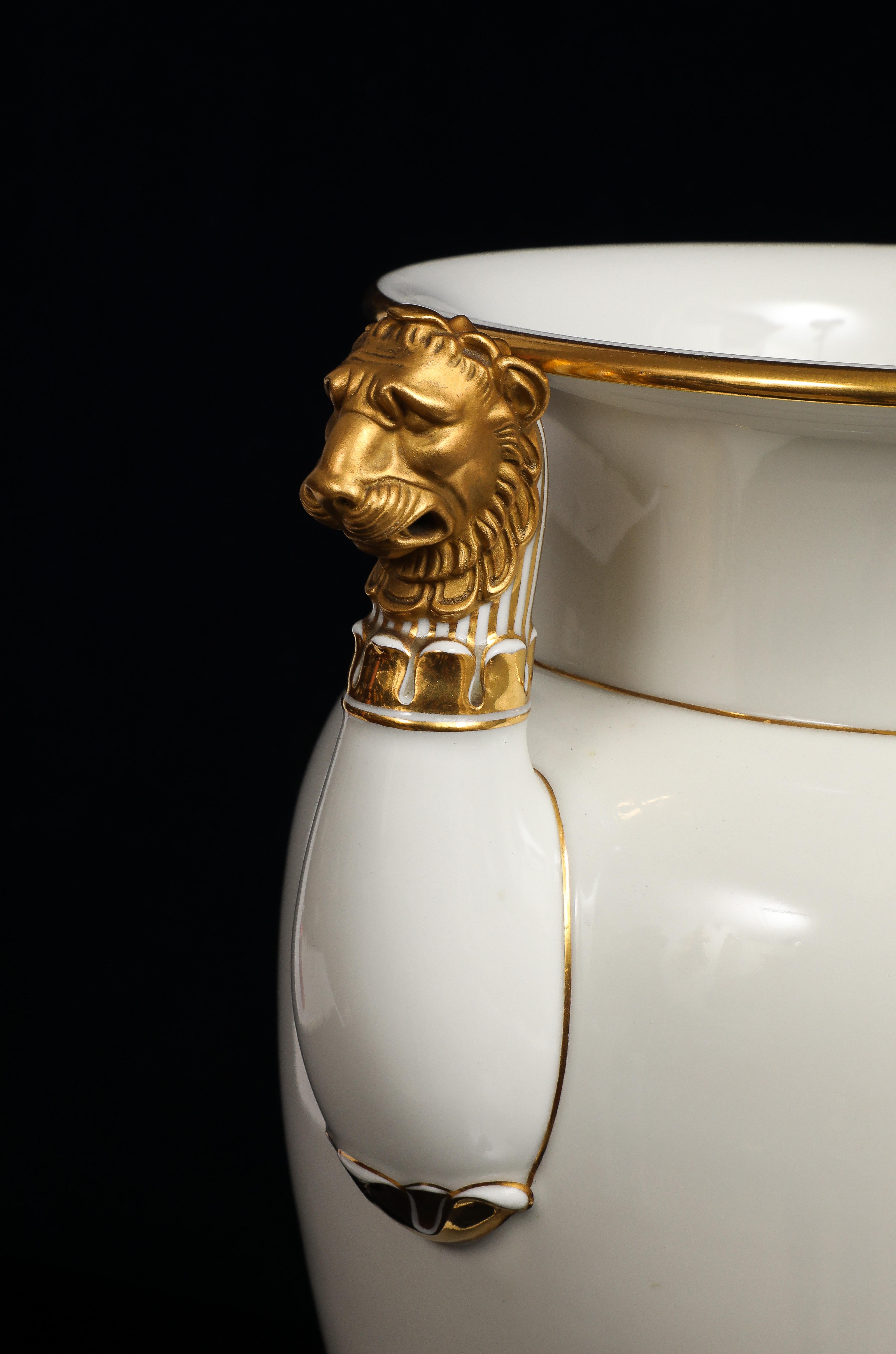 A Pair of Sevres Porcelain White Ground & 24K Gold vases w Lion Head Handles in vendita 5