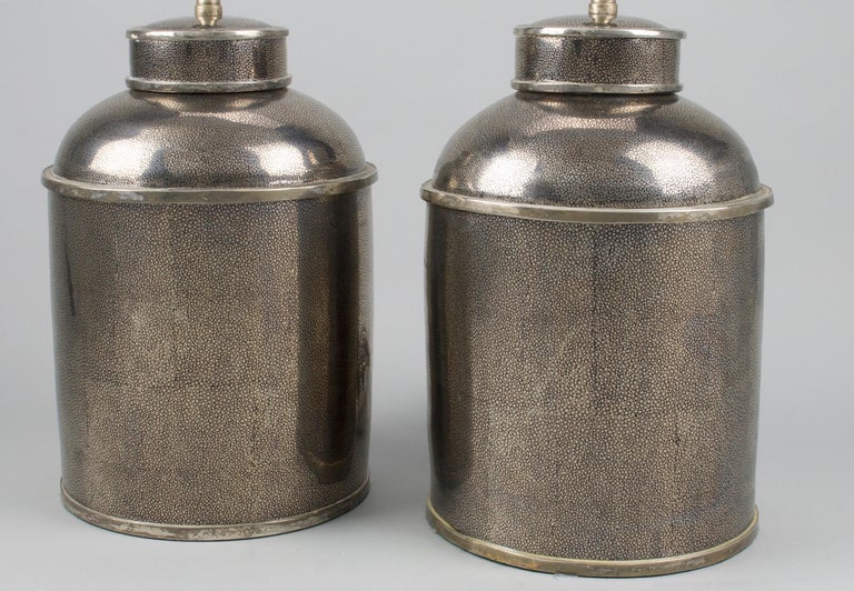 Chinese Pair of Silver Shagreen Porcelain Tea Canisters Table Lamps For Sale