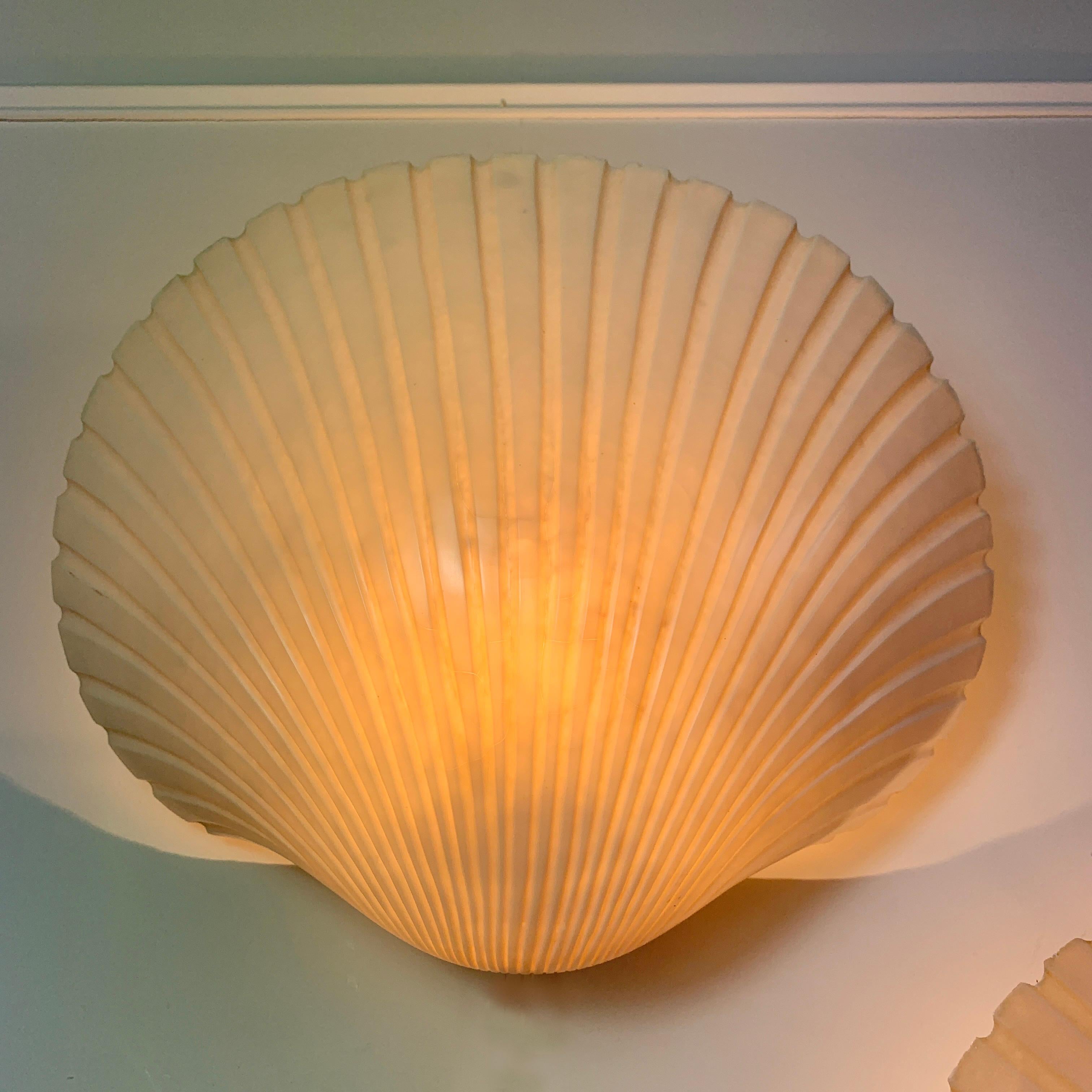 White Shell Wall Lamps by Michèle Mahé and André Cazenave France 1970's In Good Condition In Hastings, GB