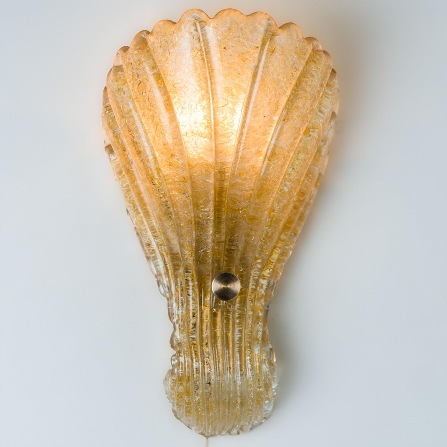 A pair of Shell Wall Lights Murano Glass Barovier & Toso, Italy, 1969 For Sale 3
