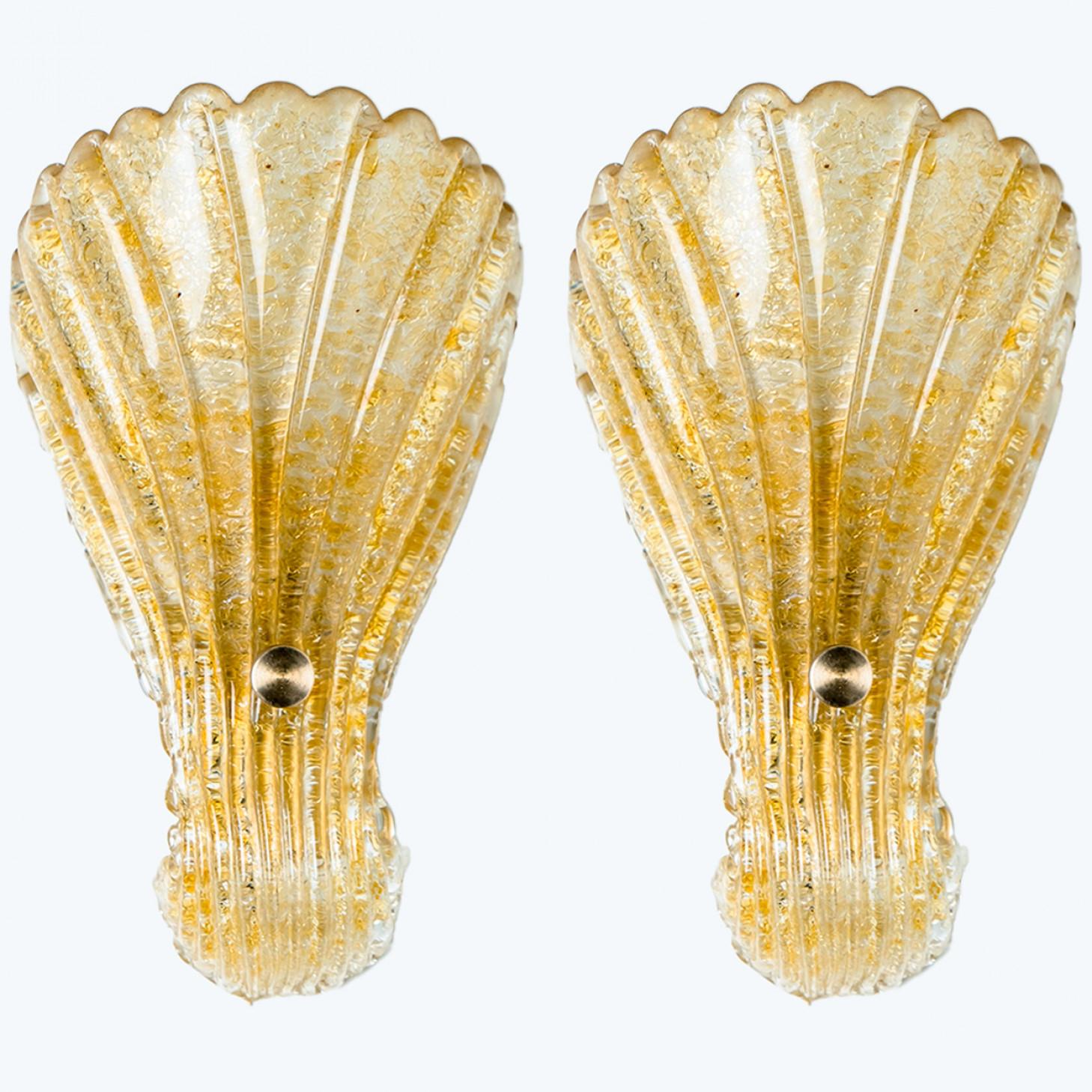 Mid-20th Century A pair of Shell Wall Lights Murano Glass Barovier & Toso, Italy, 1969 For Sale