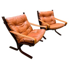 Ein Paar Siesta-Stühle von Ingmar Relling für Westnofa aus Leder und Palisanderholz