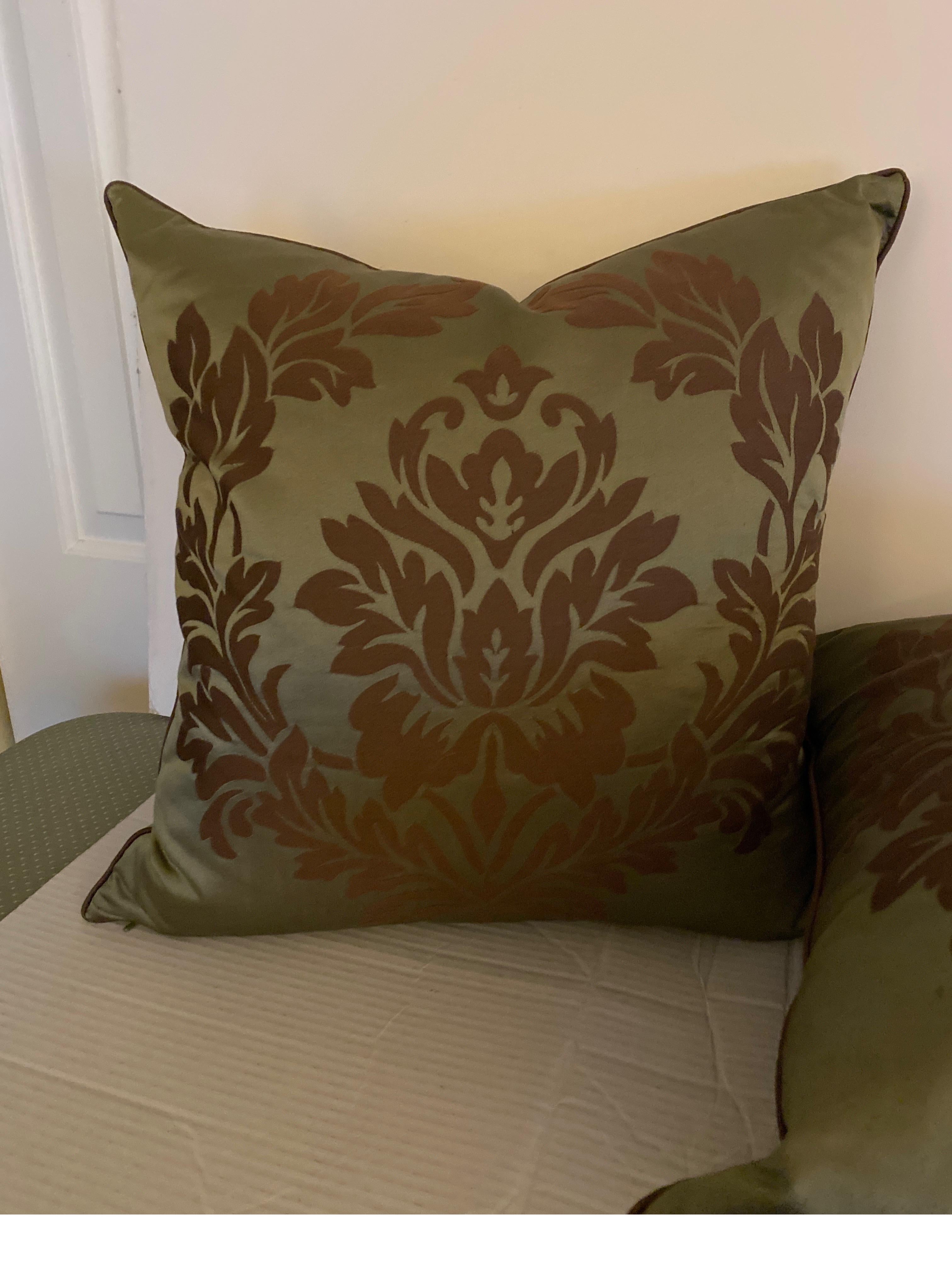 Contemporary Pair of Silk Damask Accent Pillows For Sale