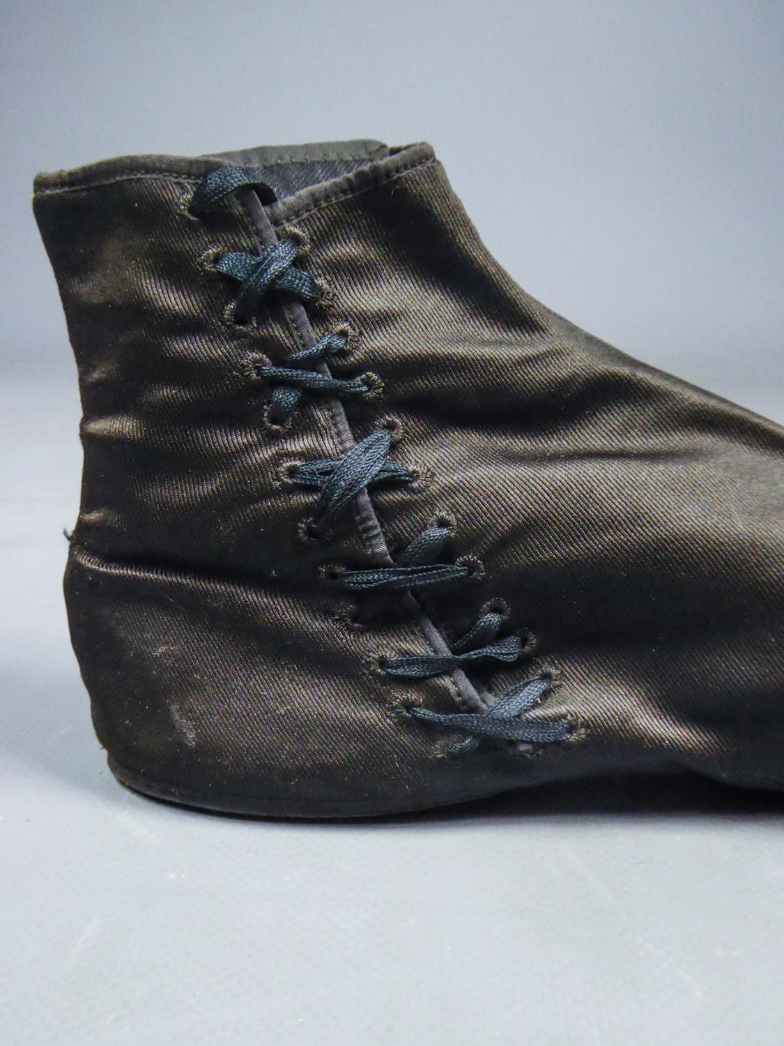 Black A Pair of Silk Walking Boots - French Romantic Period Circa 1820/1840