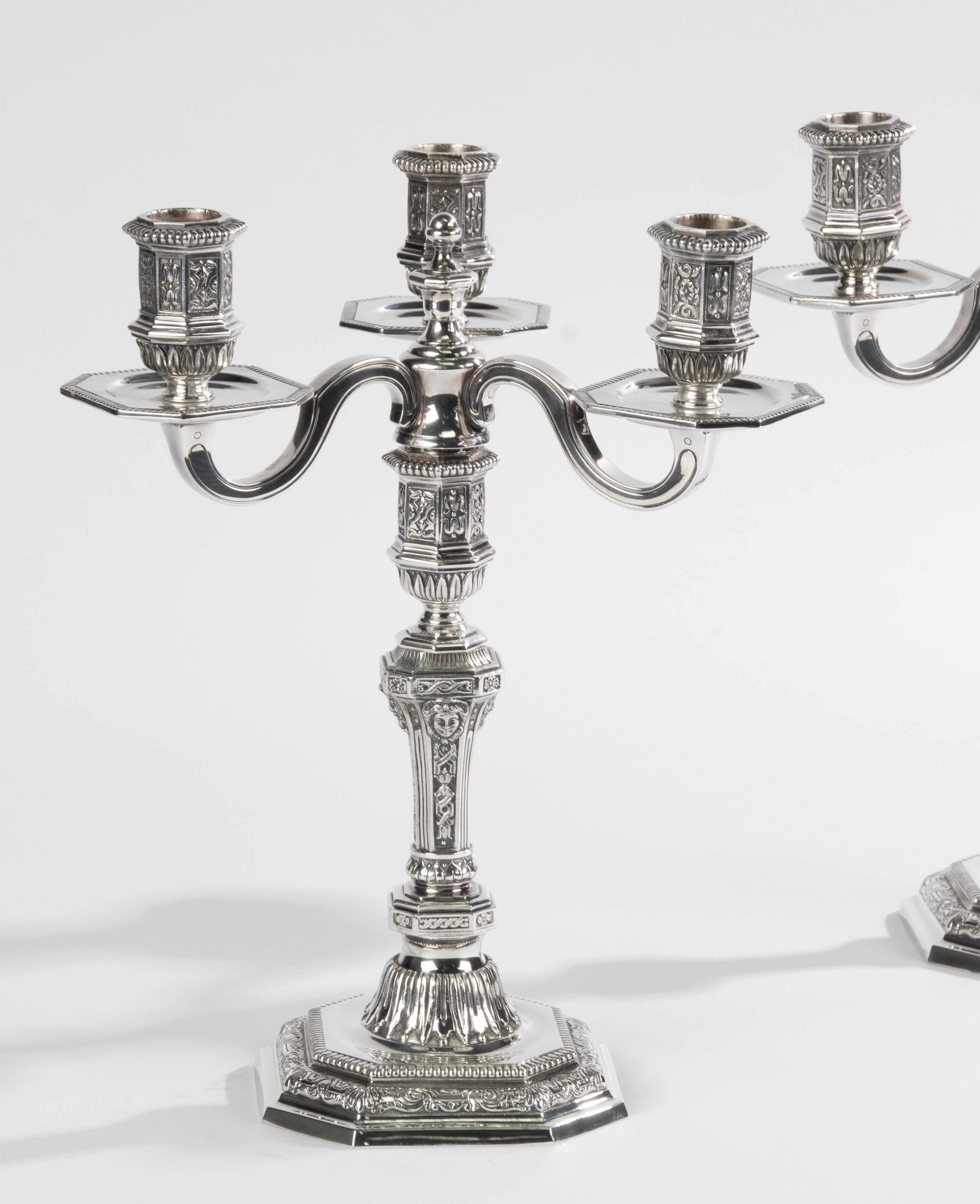 Paire de candélabres en métal argenté - Christofle - Renaissance - Louis Dupérier en vente 11