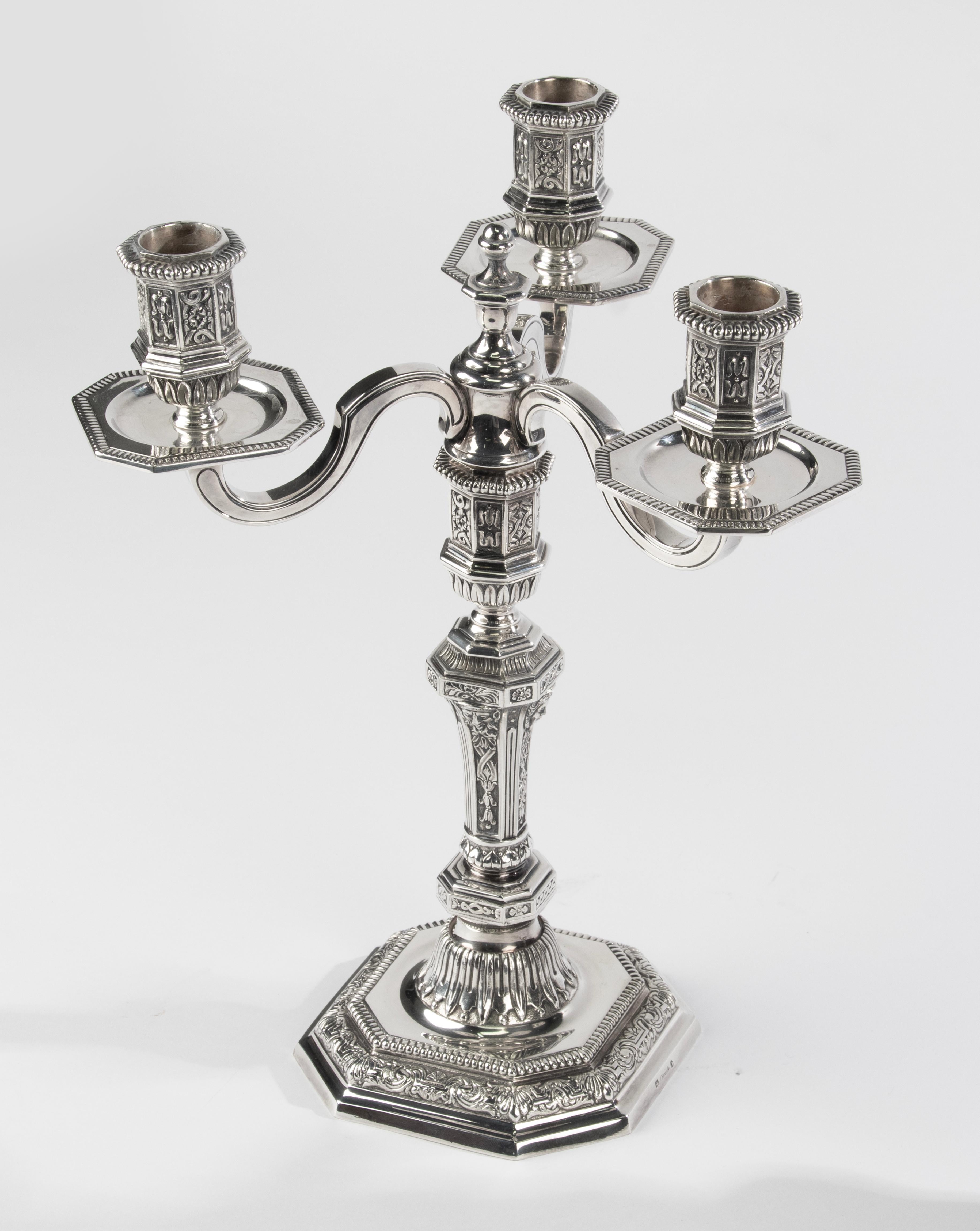 Paire de candélabres en métal argenté - Christofle - Renaissance - Louis Dupérier en vente 1