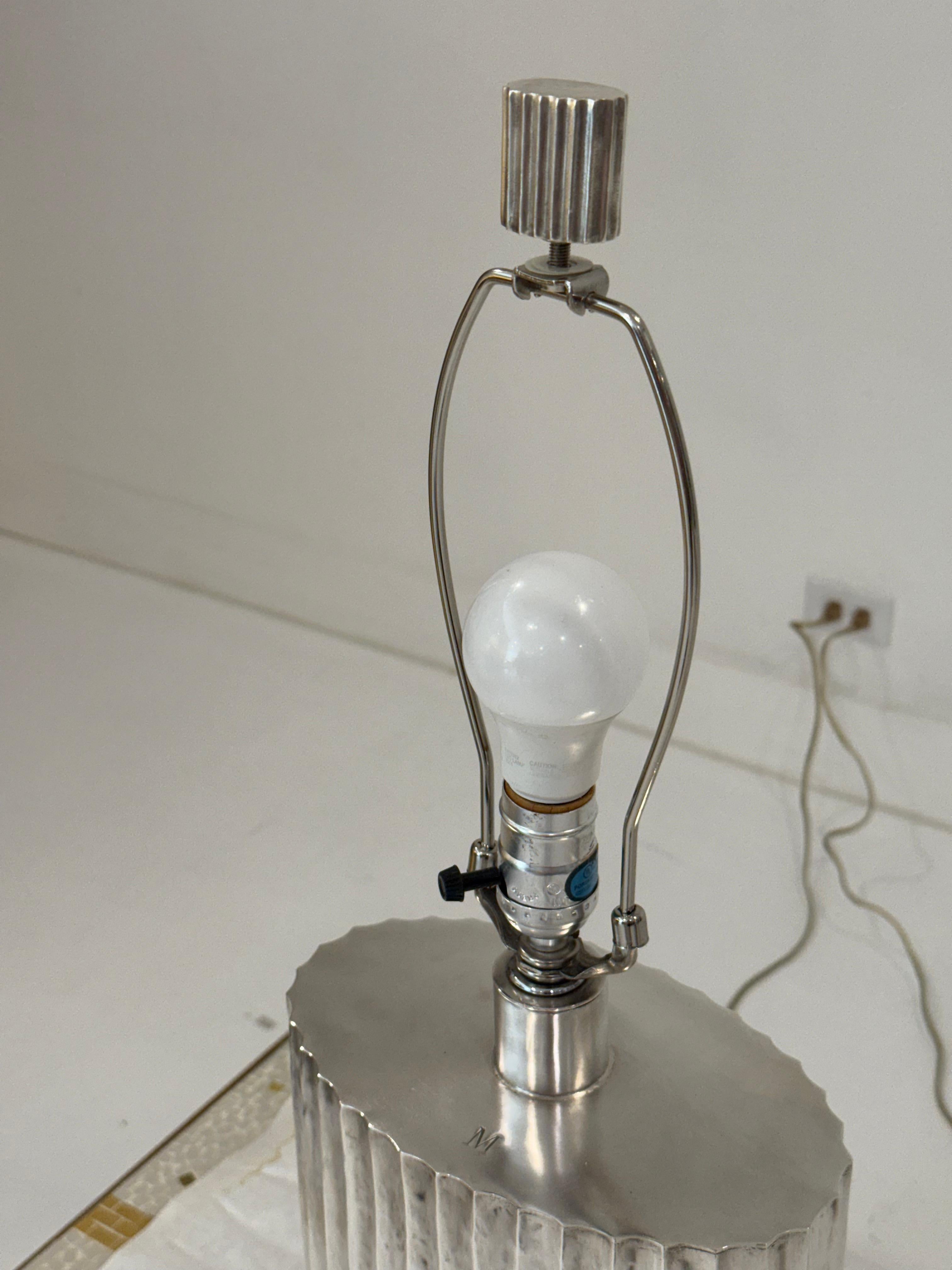 A Pair of  Silver Plated Fluted Flask Table Lamps by Robert Kuo for McGuire For Sale 2