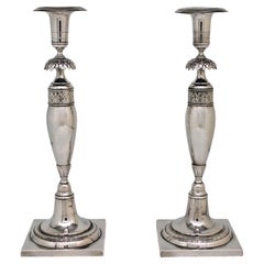 Pareja de candelabros de plata para Shabbat, Alemania, circa 1820