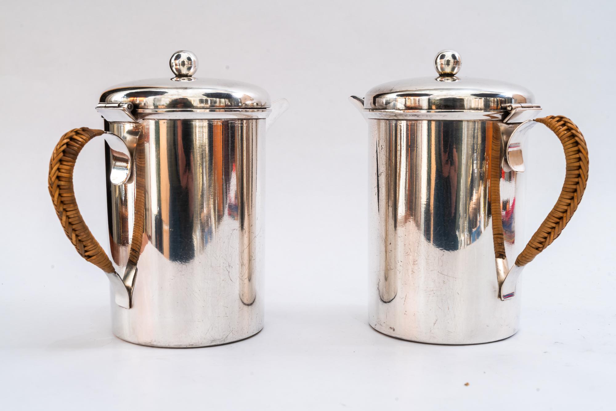 Early 20th Century A pair of Silvered Art Deco Can vienna around 1920s For Sale