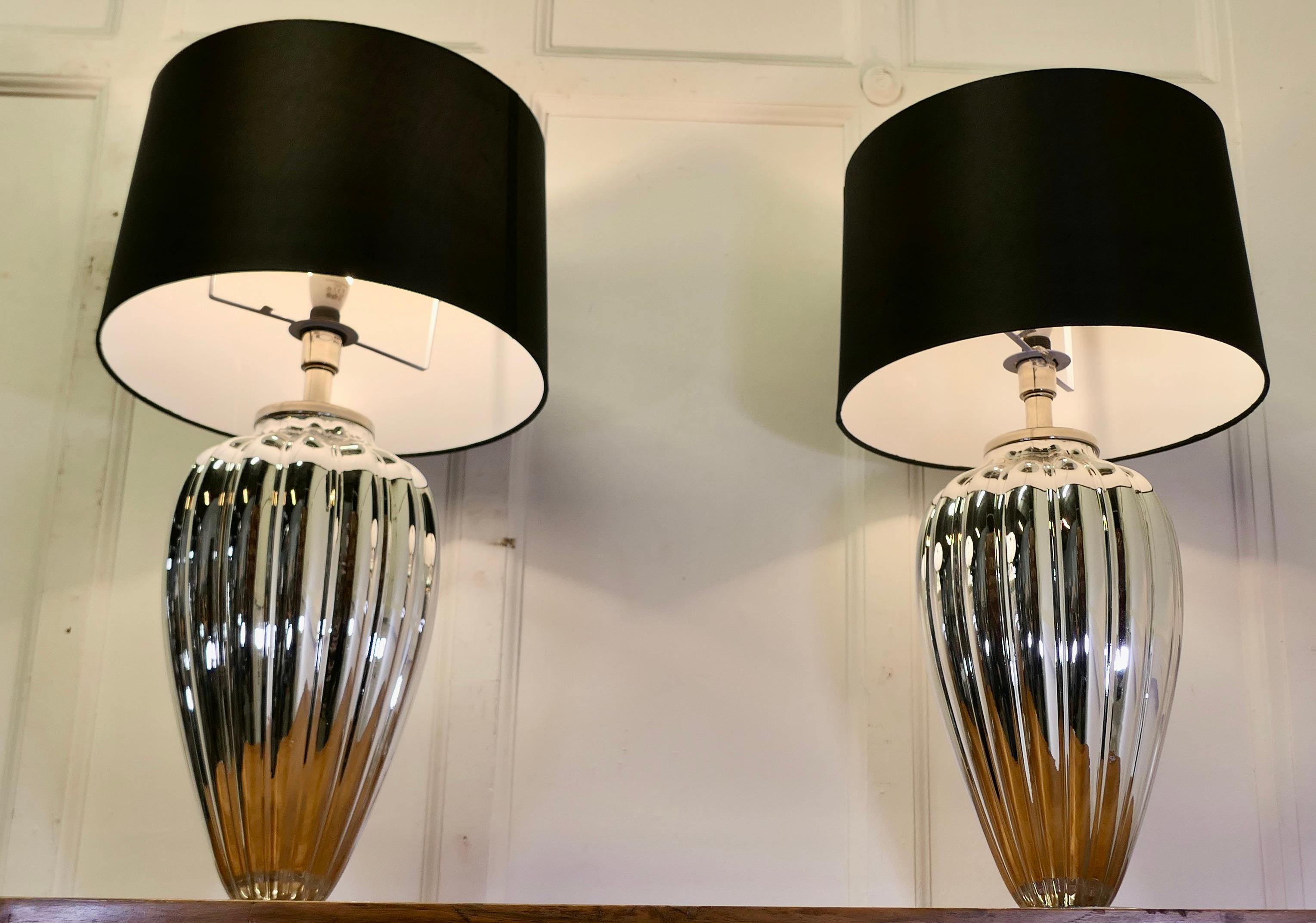 A Pair of Silvered Glass Table Lamps  For Sale 3