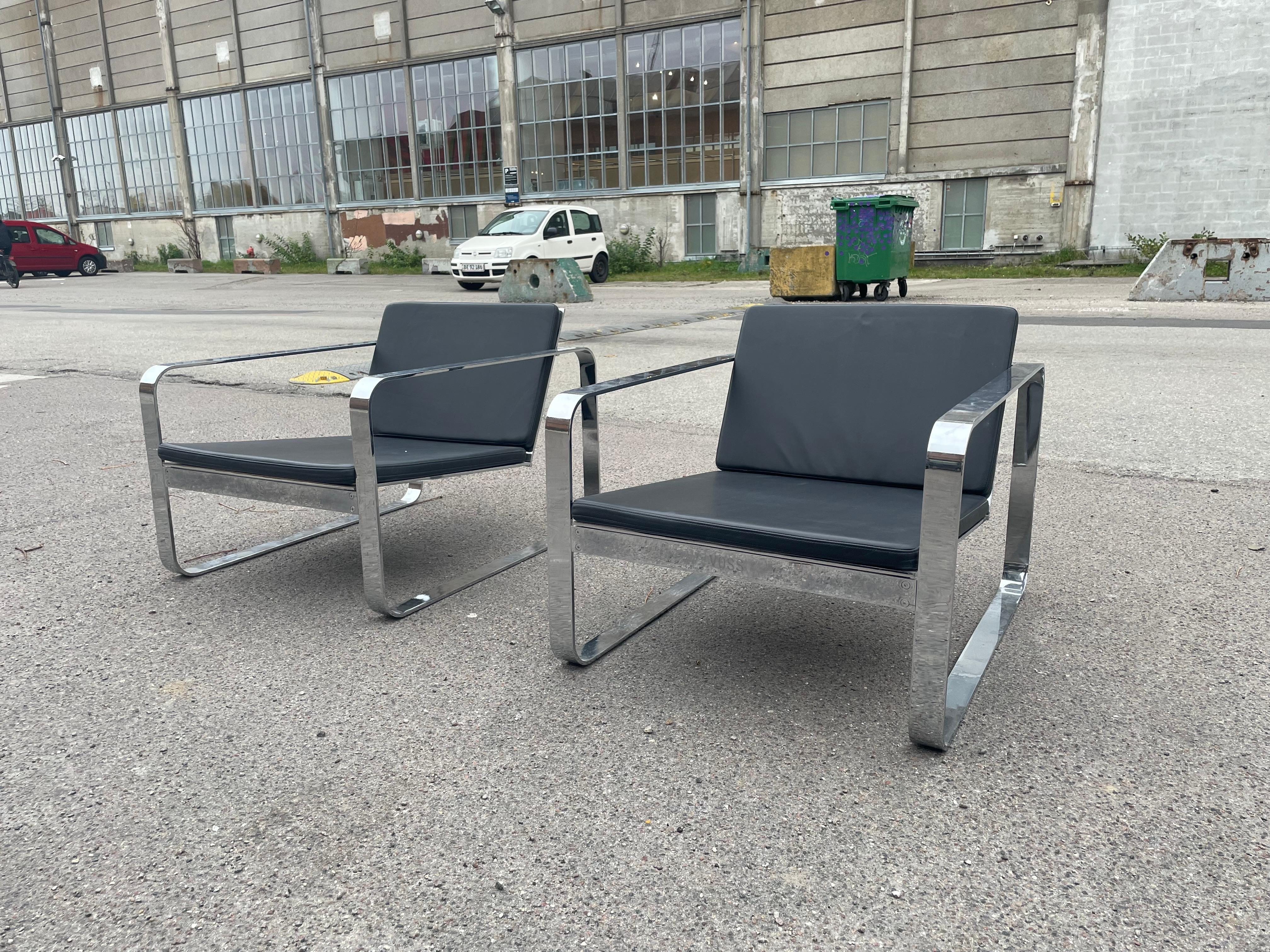 A pair of Silverstone Chairs designed by Danish designer Morten Voss in 1999 In Good Condition In Copenhagen, DK