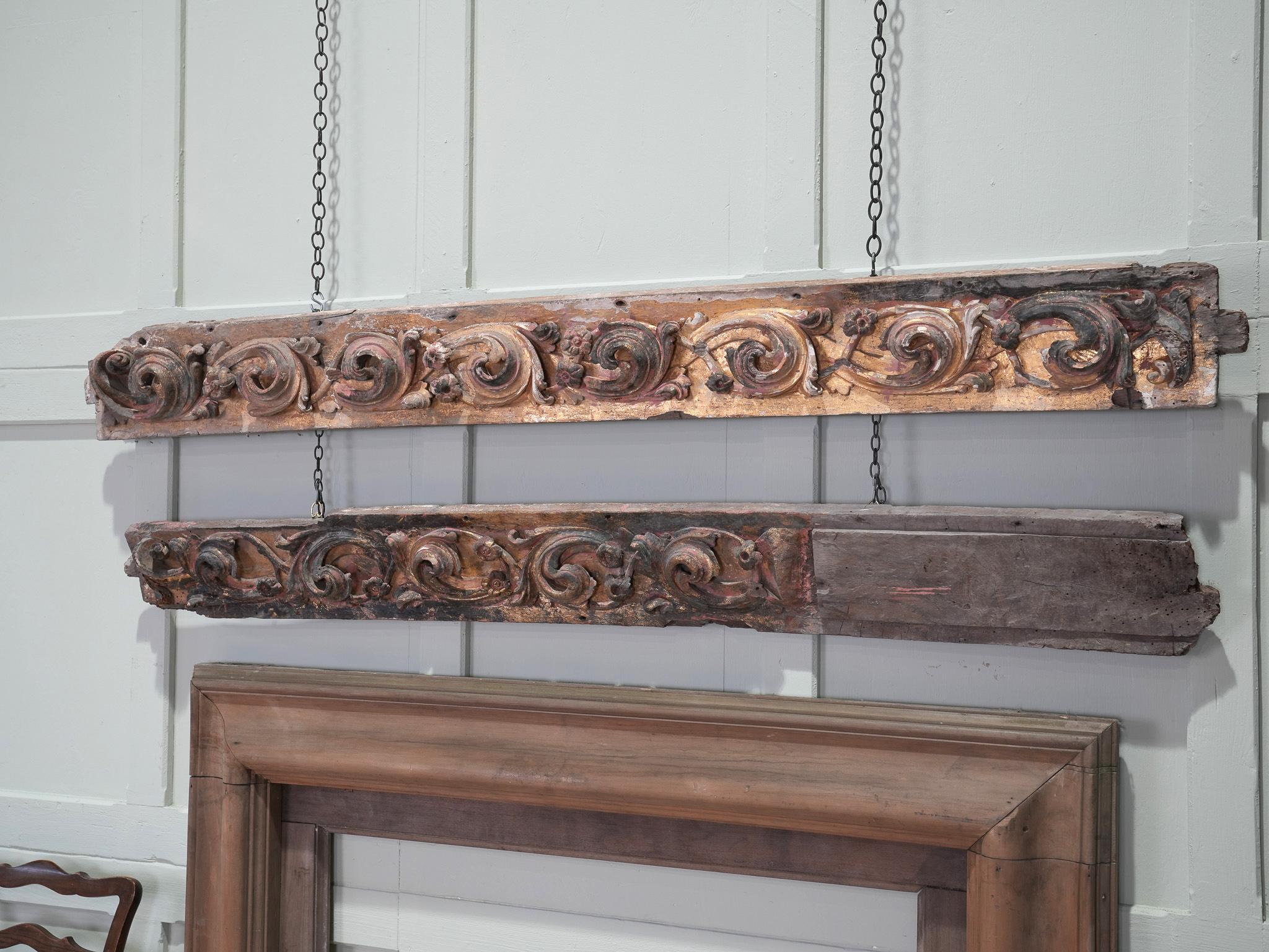 A Pair of Slim 18th Century Portuguese Baroque Carved Panels In Good Condition For Sale In Conwy, GB