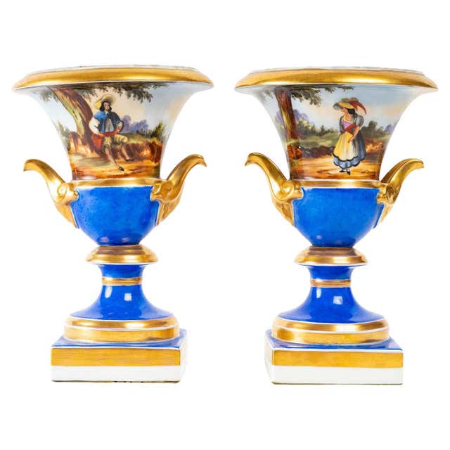 Pair of Beautiful and Large Medicis Vase XIXth Century For Sale at 1stDibs