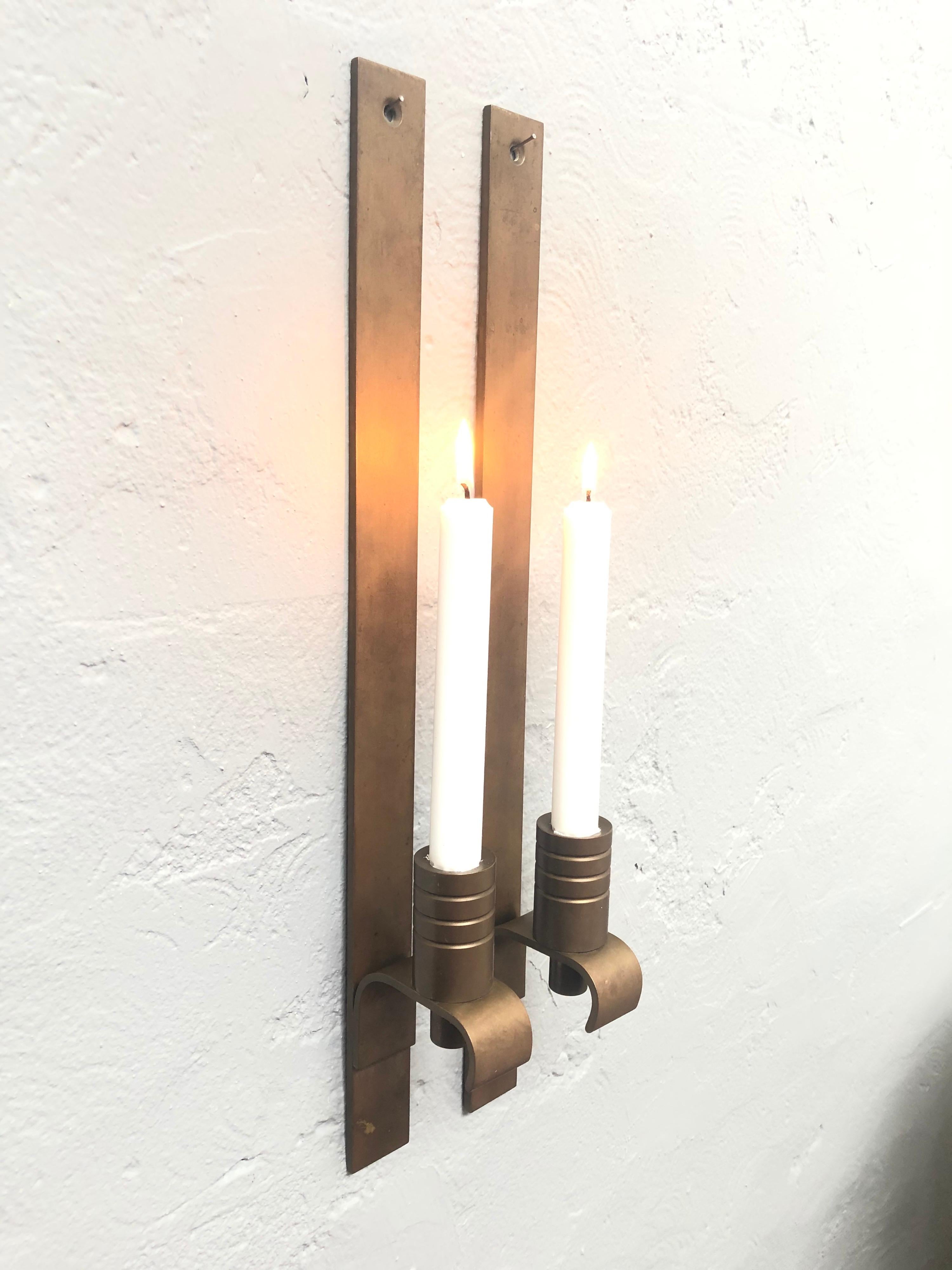Pair of Solid Brass Danish Mid Century Wall Mounted Candle Holders In Good Condition In Søborg, DK