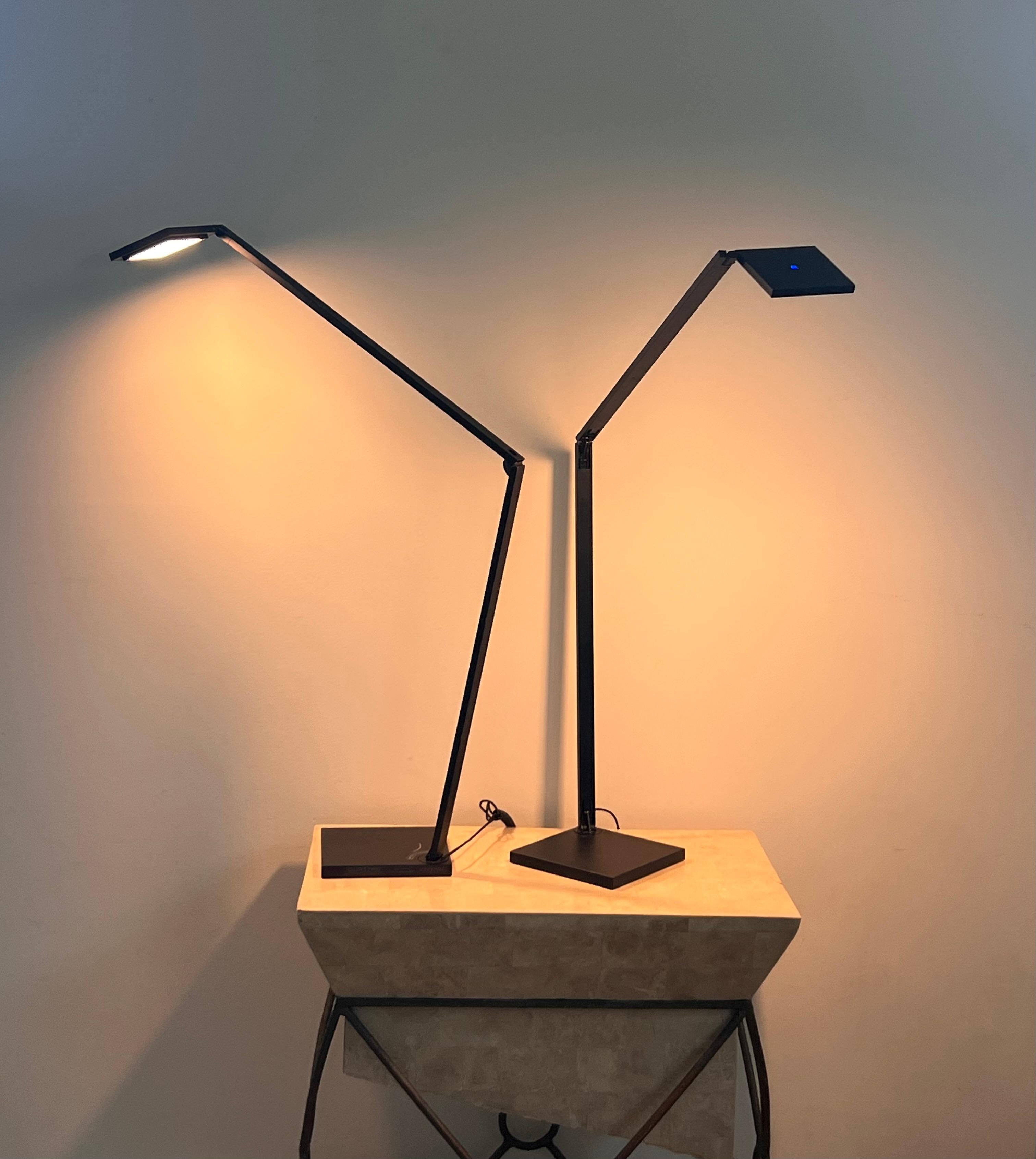 A pair of Sonneman Quattro task lamps, 21st century  5