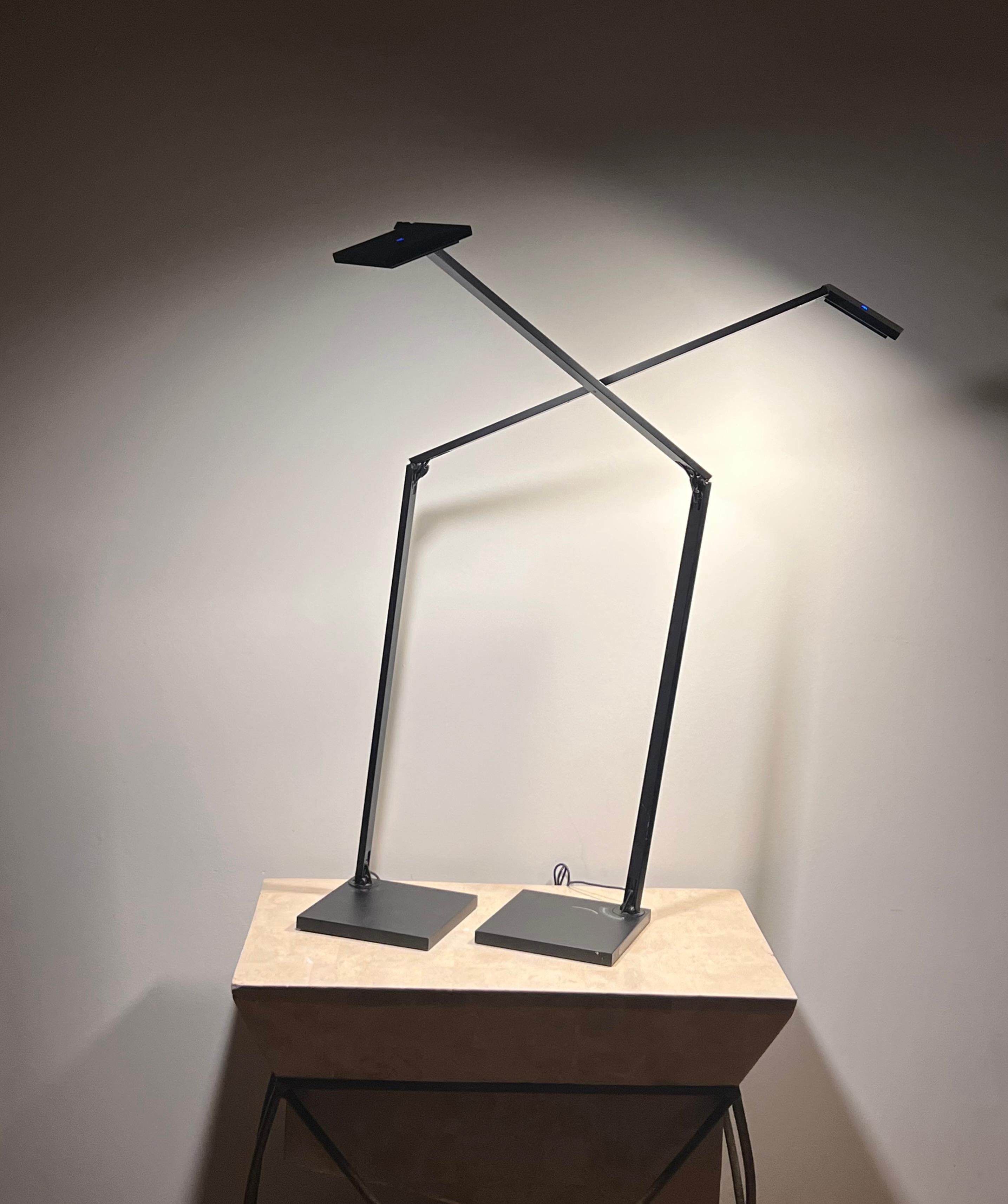 A pair of Sonneman Quattro task lamps, 21st century  1
