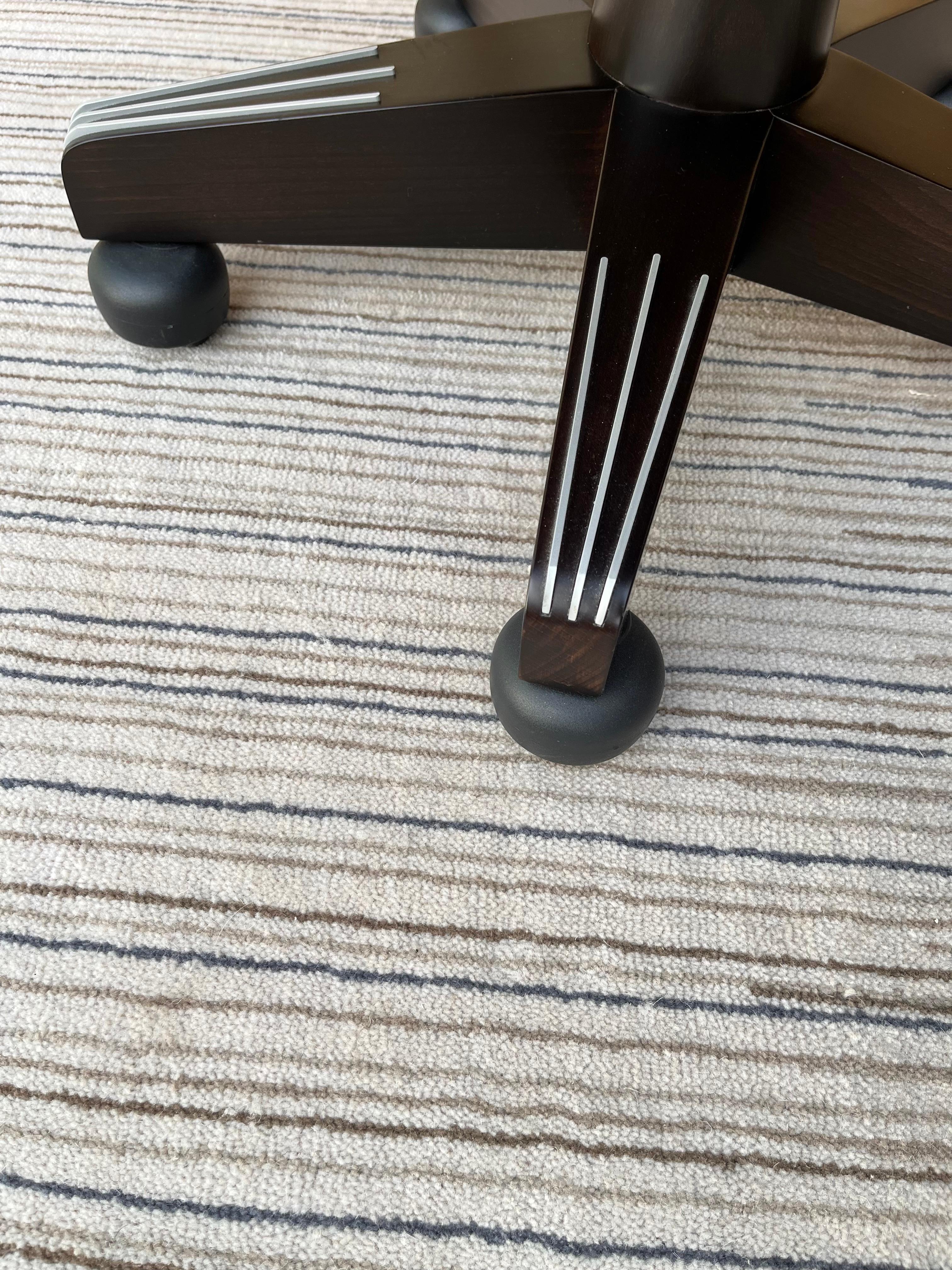 Contemporary Pair of Spring Swivel Armchairs by Massimo Scolari for Giorgetti Italy