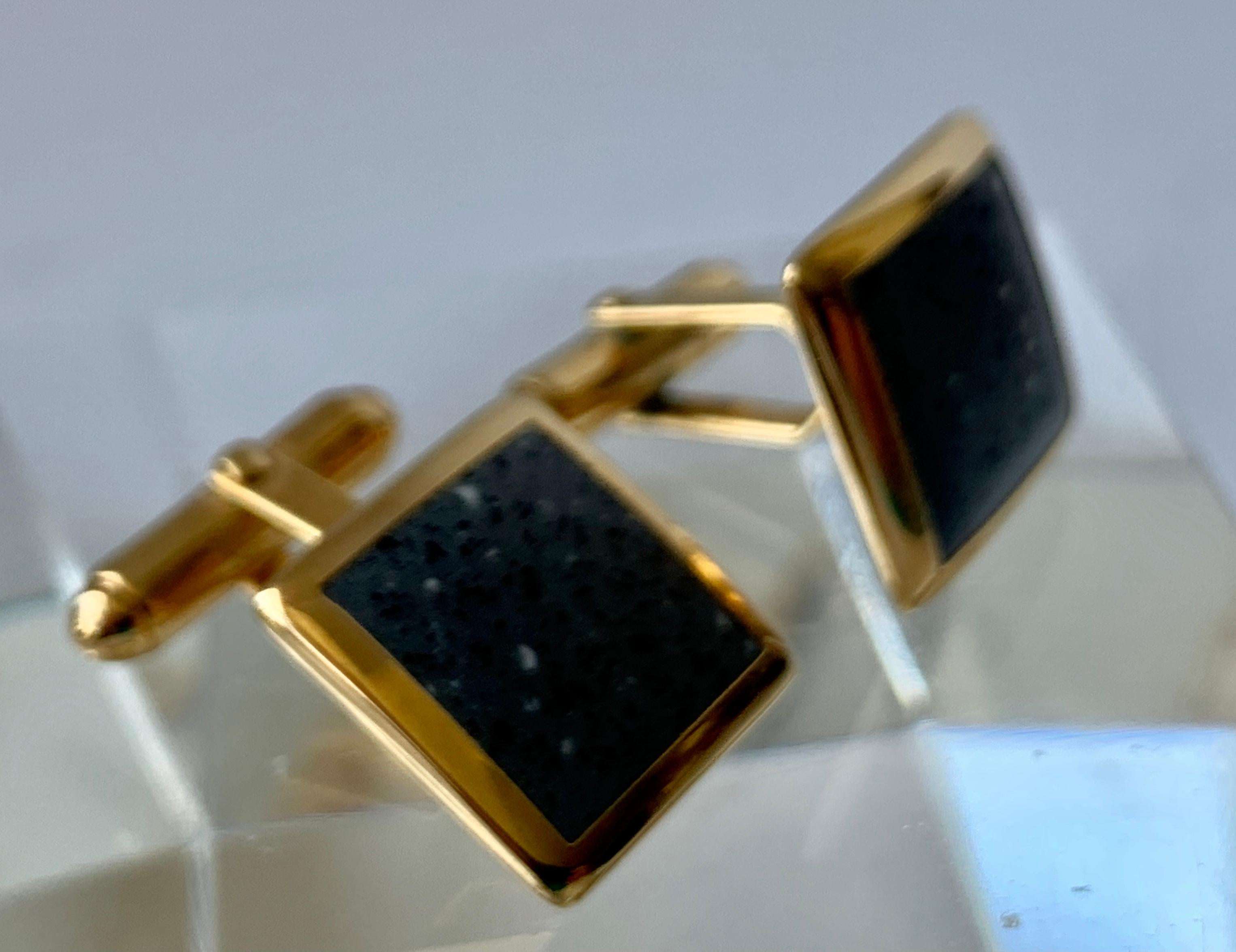 A Pair of Square Cufflinks with Grey Speckled Enamel and 