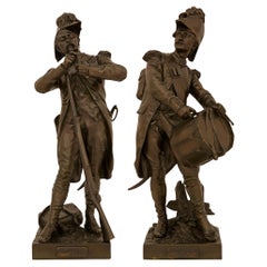 Antique A Pair of statues named Avant Le Combat and Apres Le Combat, signed by Dumaige