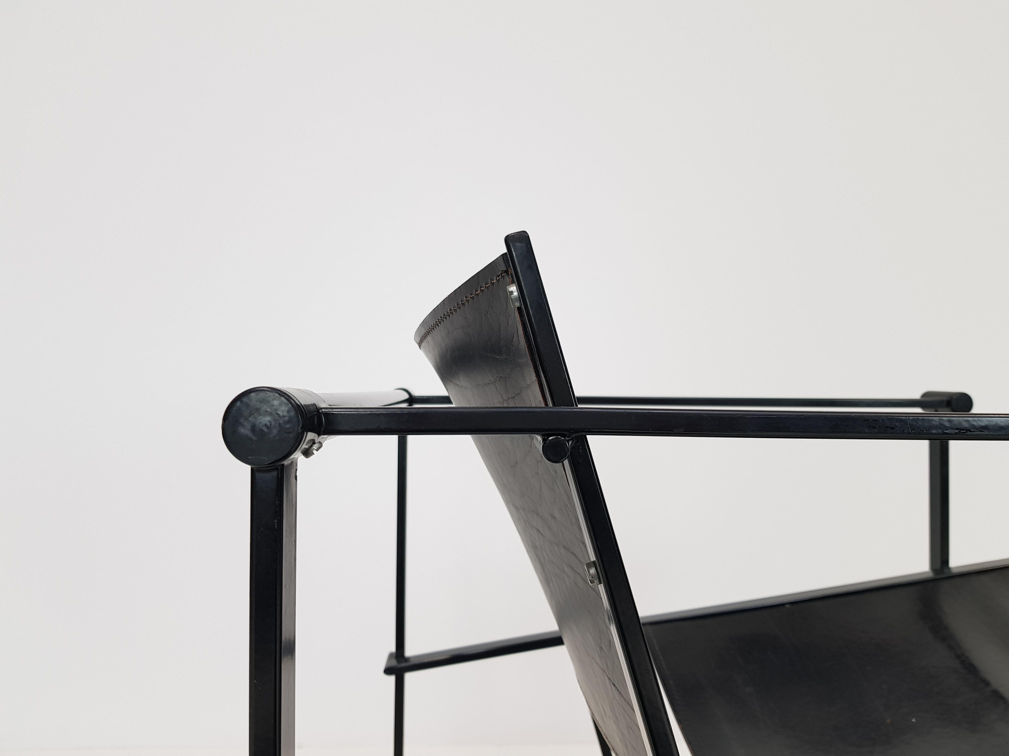Pair of Steel and Leather FM62 Chairs by Radboud Van Beekum for Pastoe, 1980s (Postmoderne)