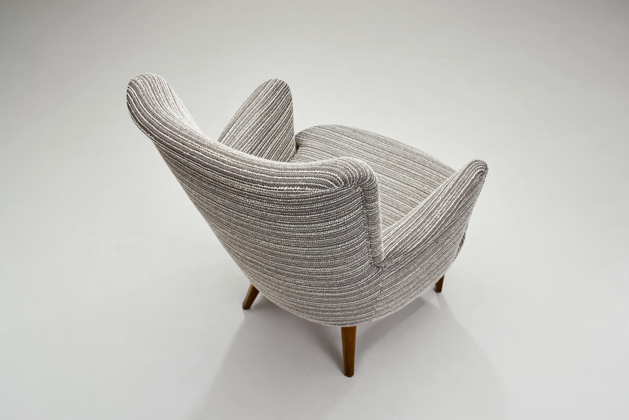 Milieu du XXe siècle Paire de fauteuils 