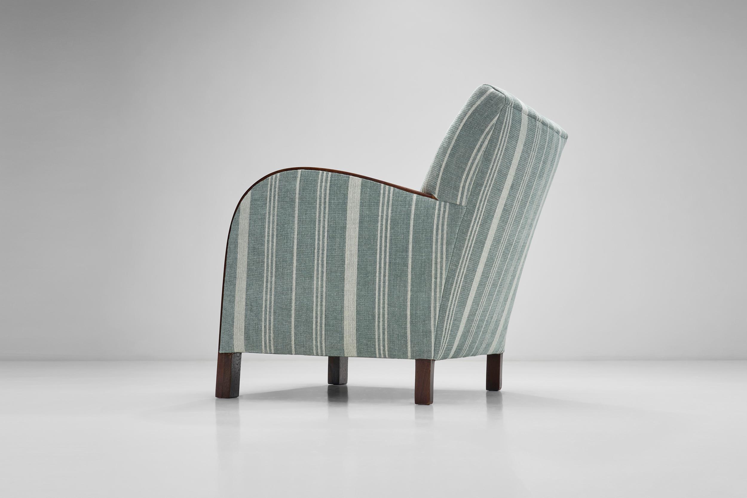 Coppia di poltrone Art Déco a righe con struttura in Oak macchiato, Europa, 1930 ca. in vendita 7