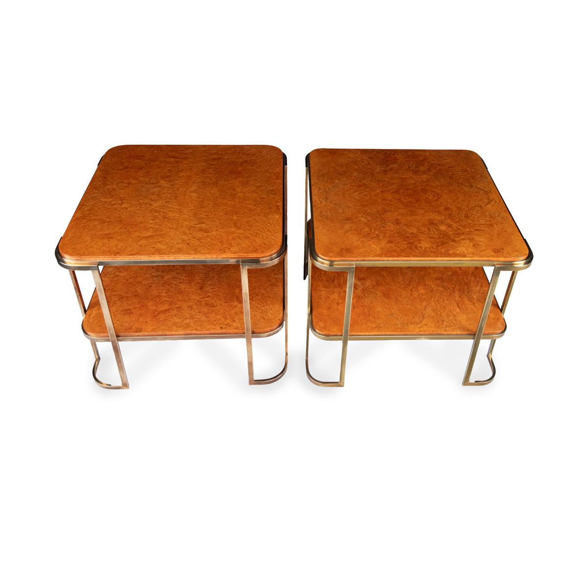 Bronzo Coppia di eleganti tavolini Art Déco in radica di ambo i sessi e bronzo in vendita