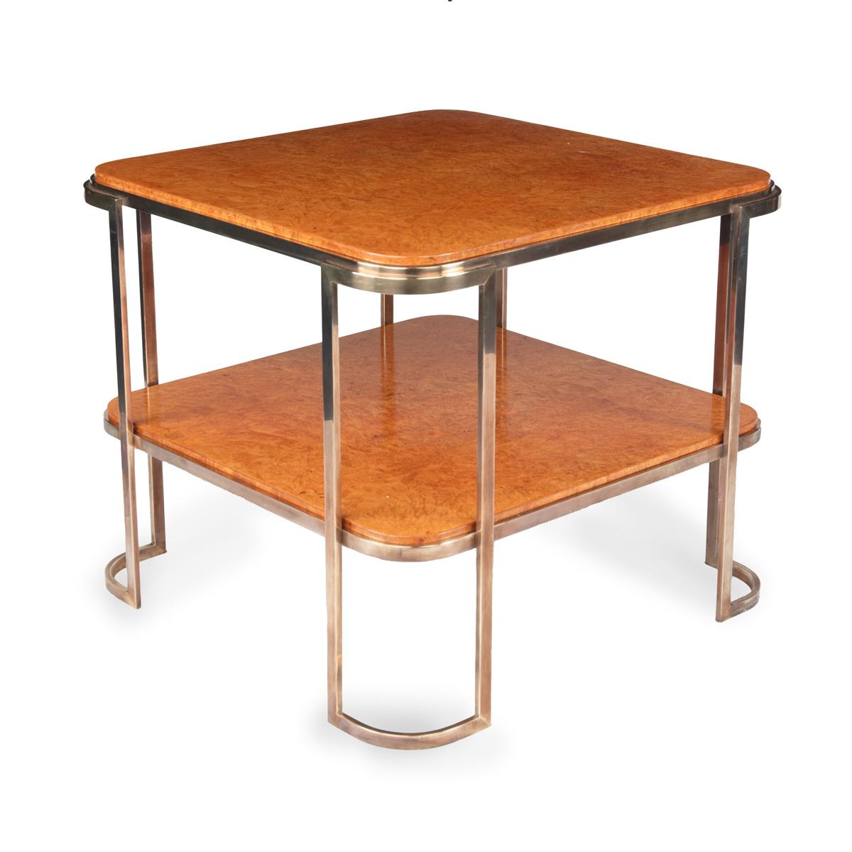 Coppia di eleganti tavolini Art Déco in radica di ambo i sessi e bronzo in vendita 1