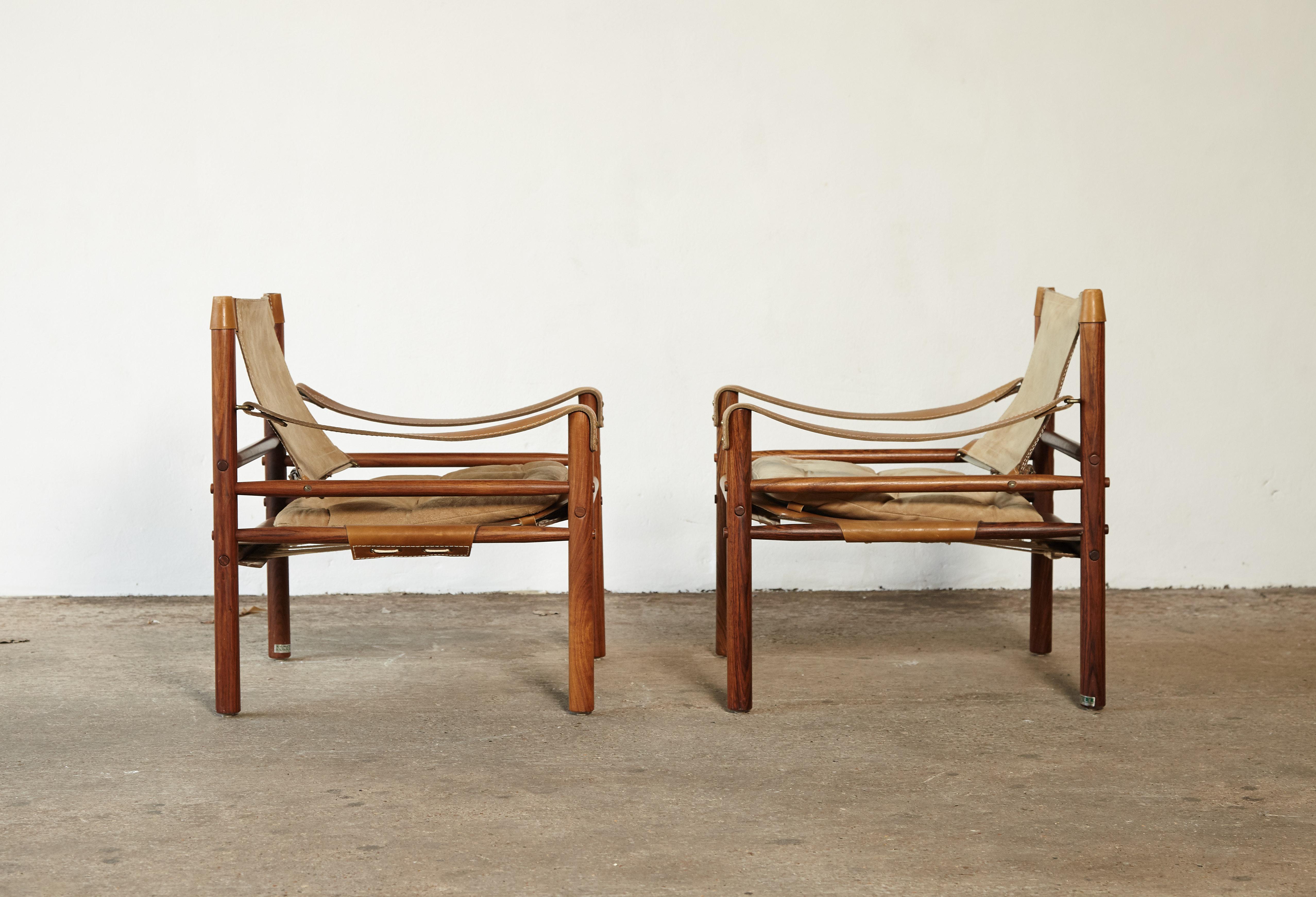 Pair of Suede and Rosewood Arne Norell Safari Chairs, Sweden, 1970s 4