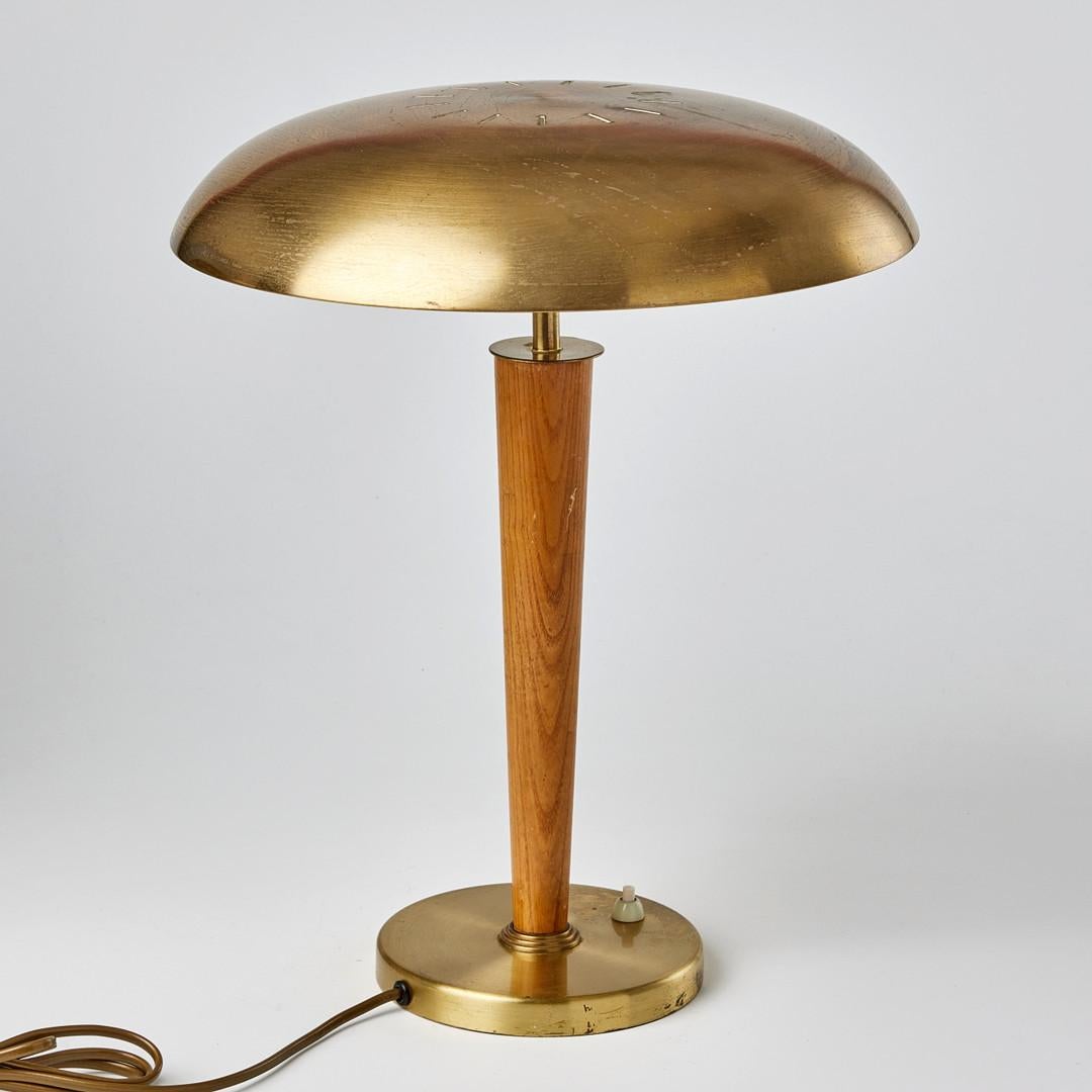 A Pair of Swedish Modern Table Lamps, Model 8406, Boréns, 1940s For Sale 4